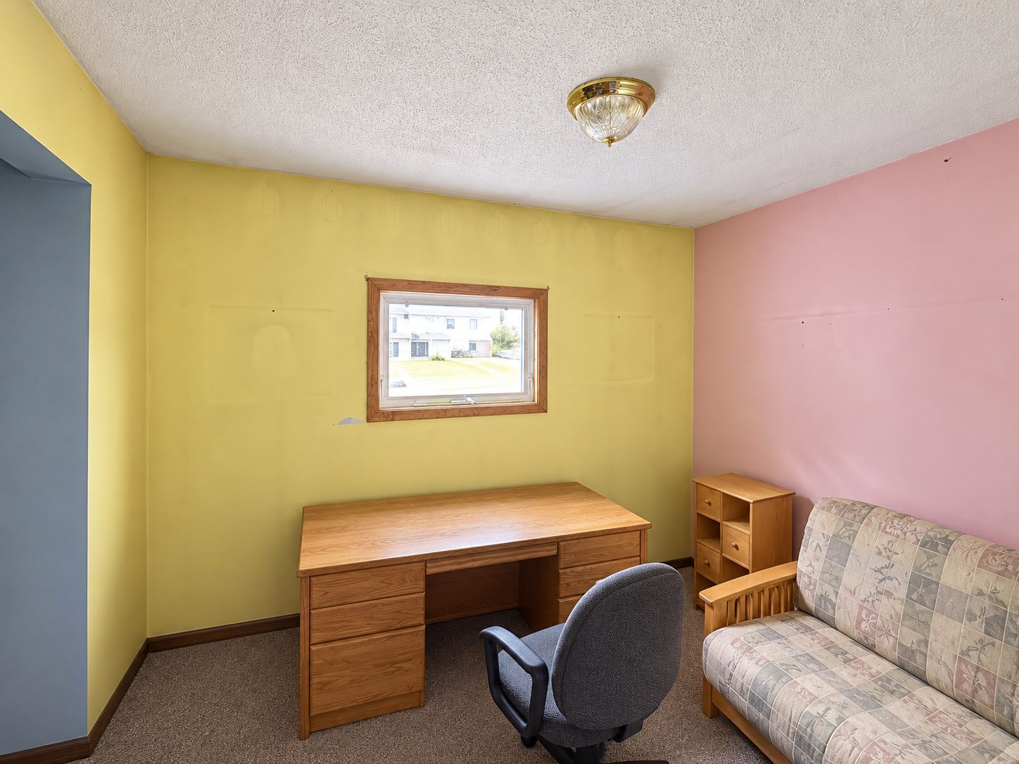 510 Maple Street W Property Photo 24