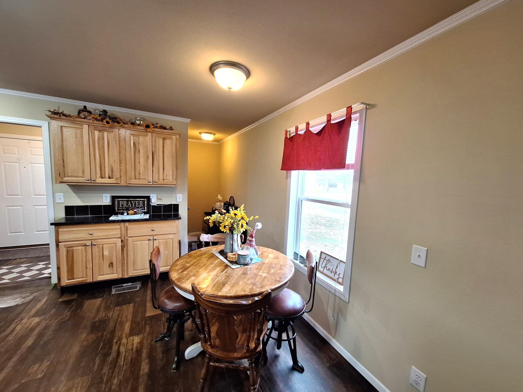 520 Main Avenue Property Photo 5