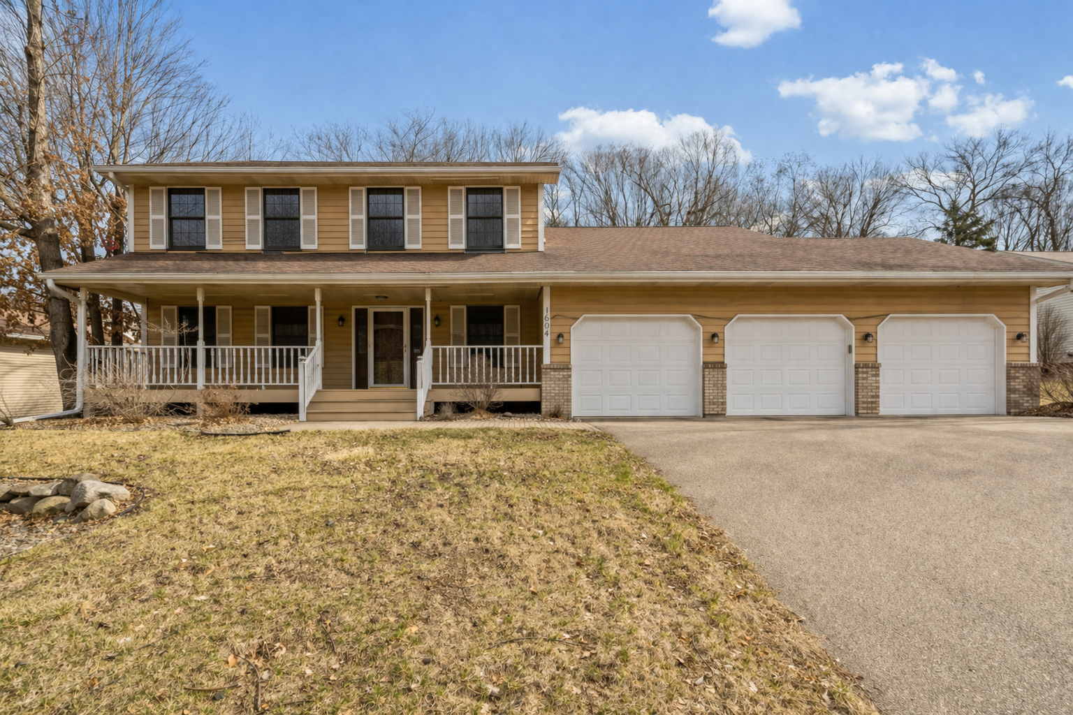 10013 170th Street W