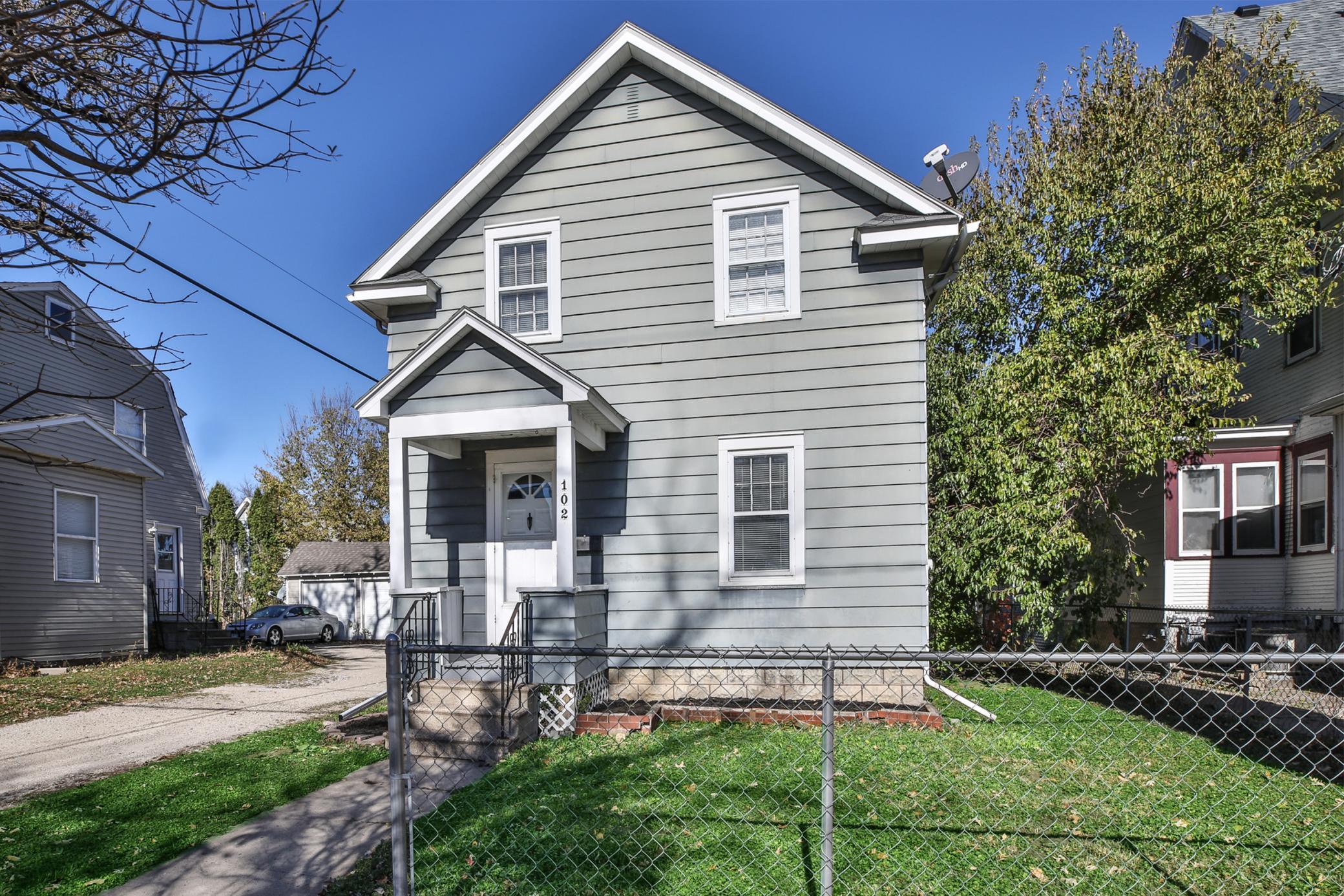 102 3rd Avenue Property Photo 1