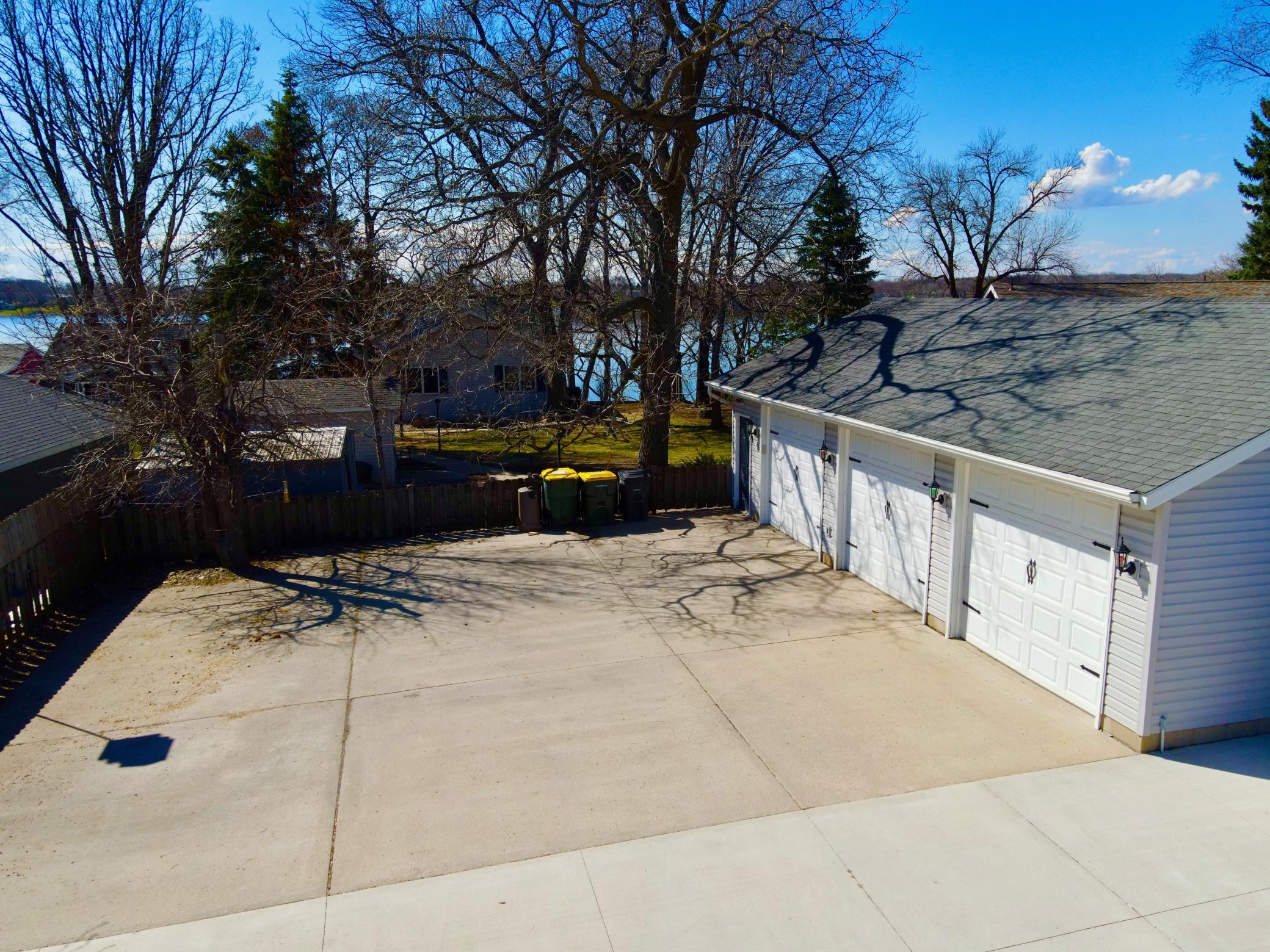5134 E Eagle Lake Road Property Photo 1