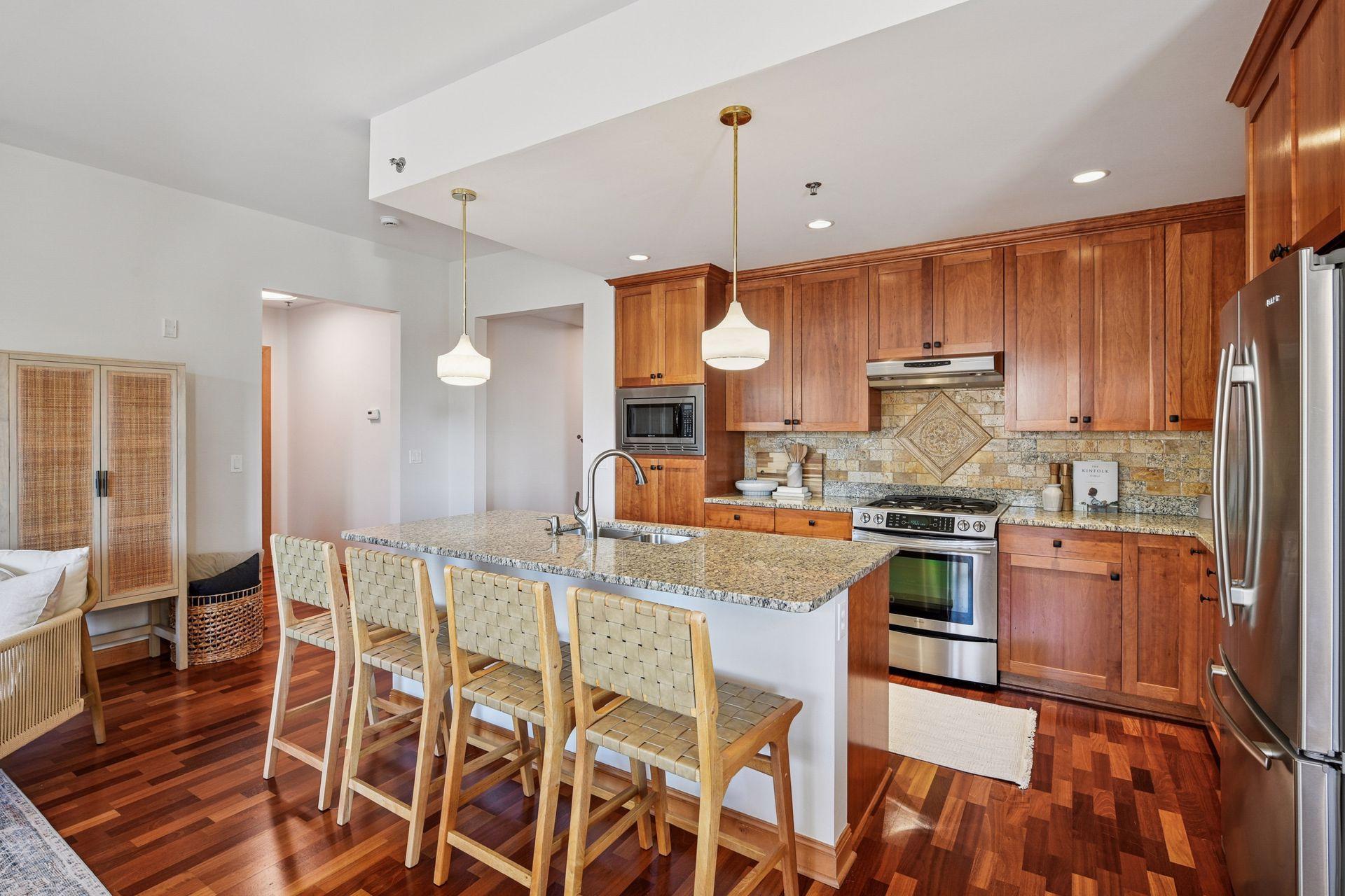 4201 Sunset Drive N220 Property Photo 12