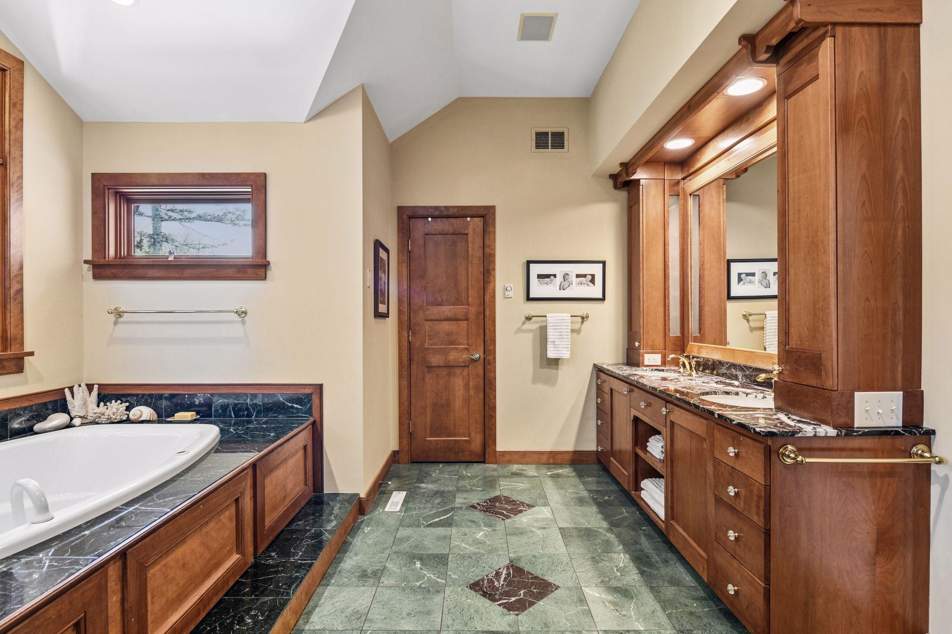 3 Circle E Property Photo 15