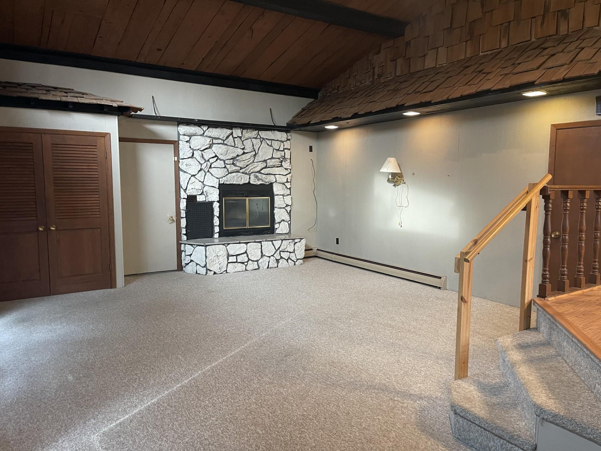 136 North Street Property Photo 3