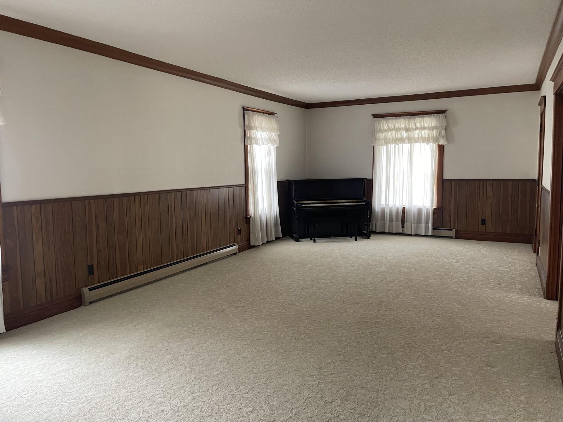 136 North Street Property Photo 7