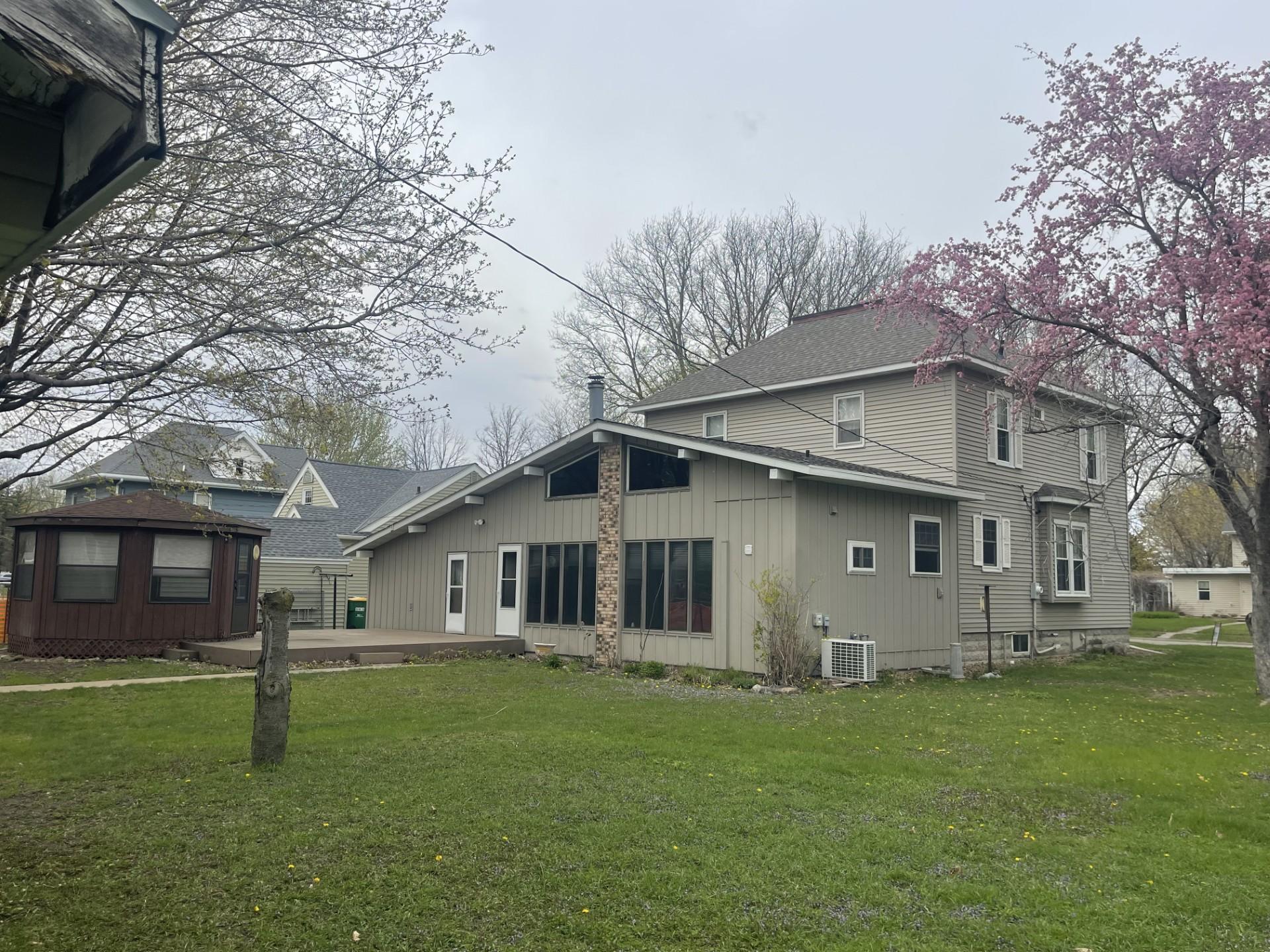136 North Street Property Photo 18