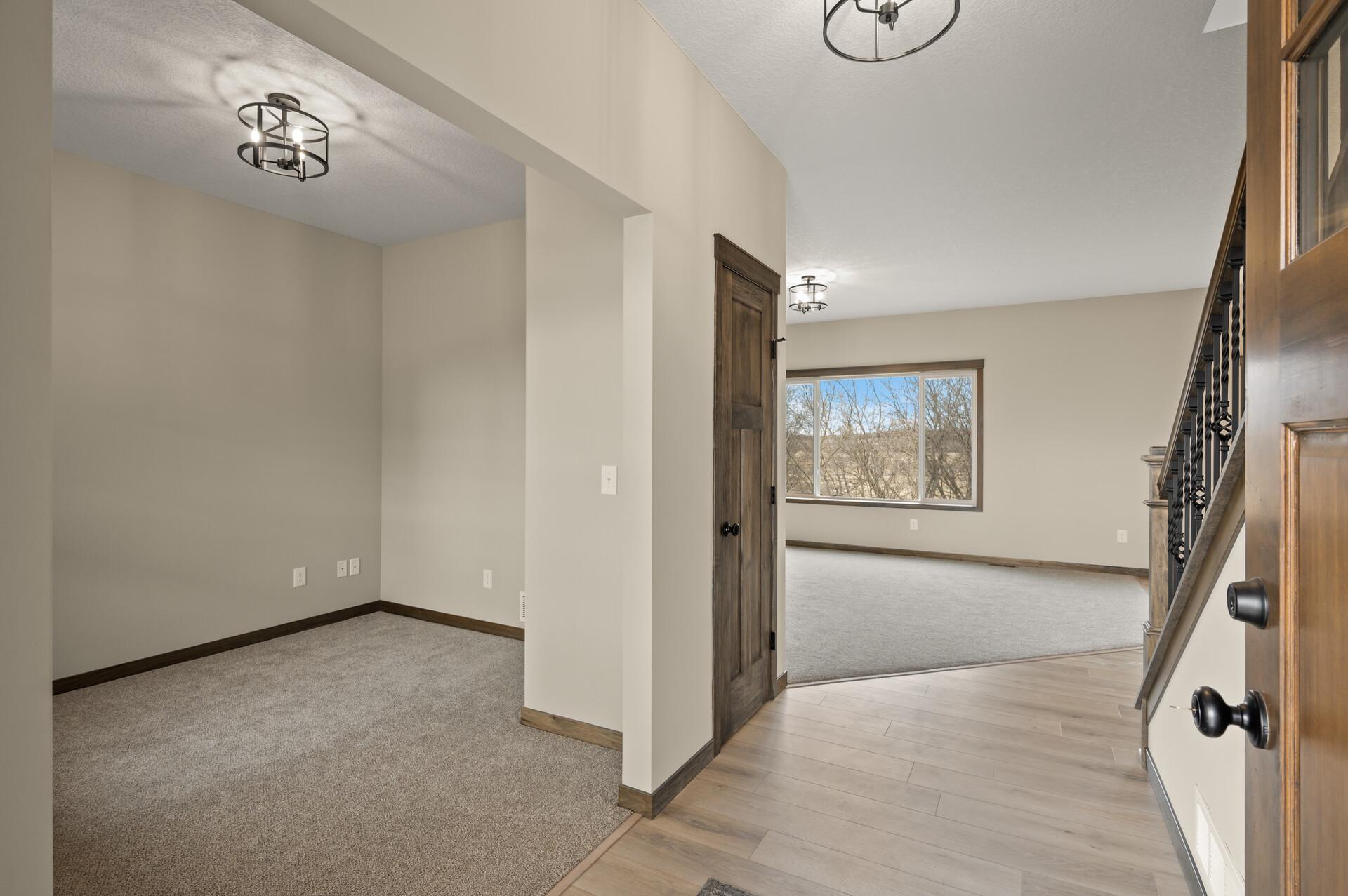 9951 14th Circle Ne Property Photo 2