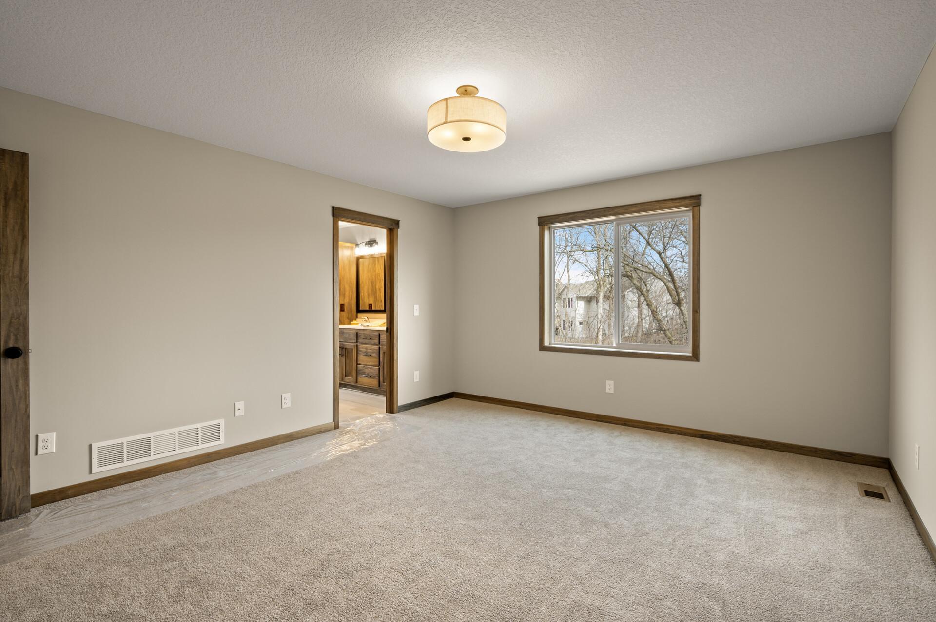 9951 14th Circle Ne Property Photo 23