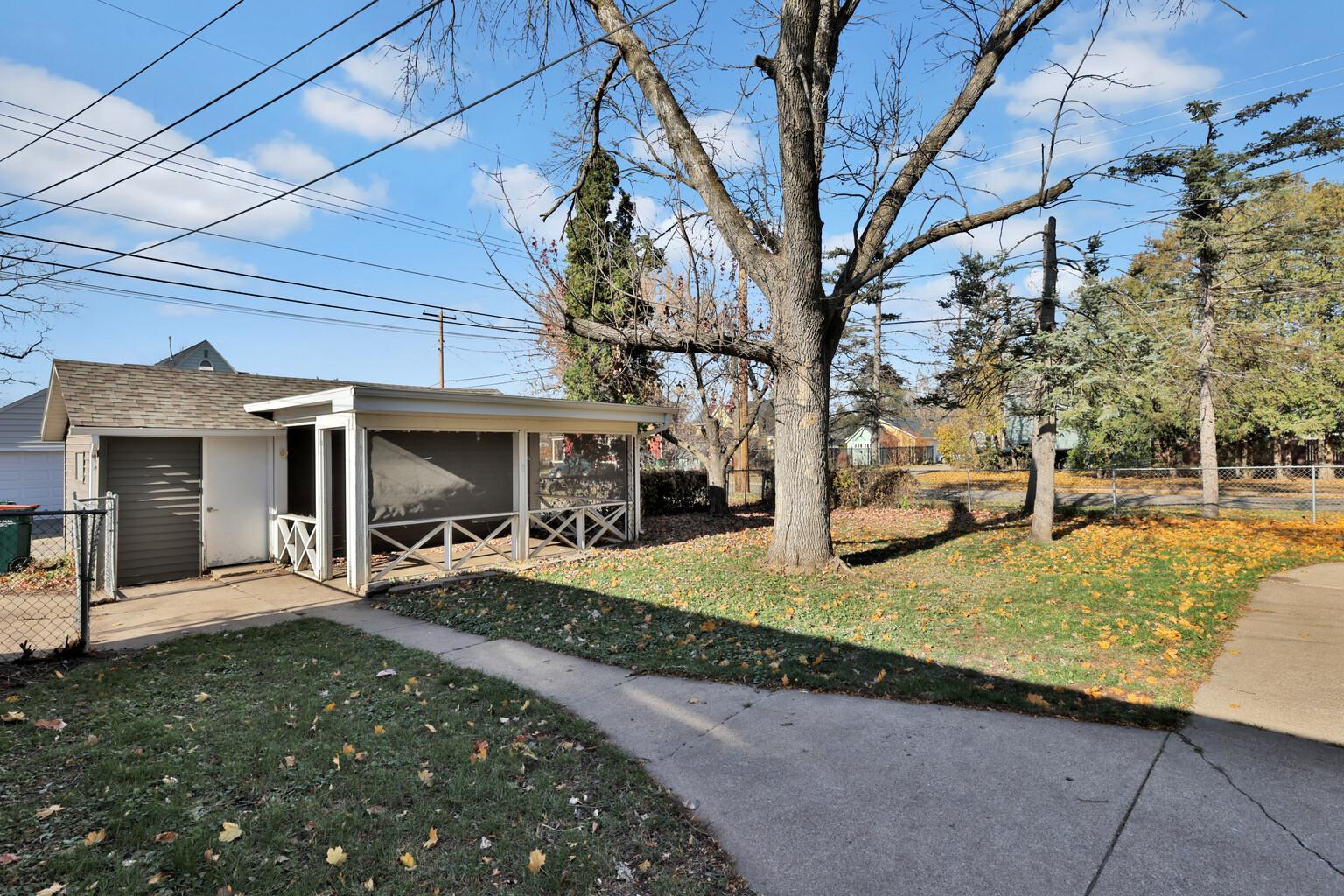1233 7th Street Property Photo 6