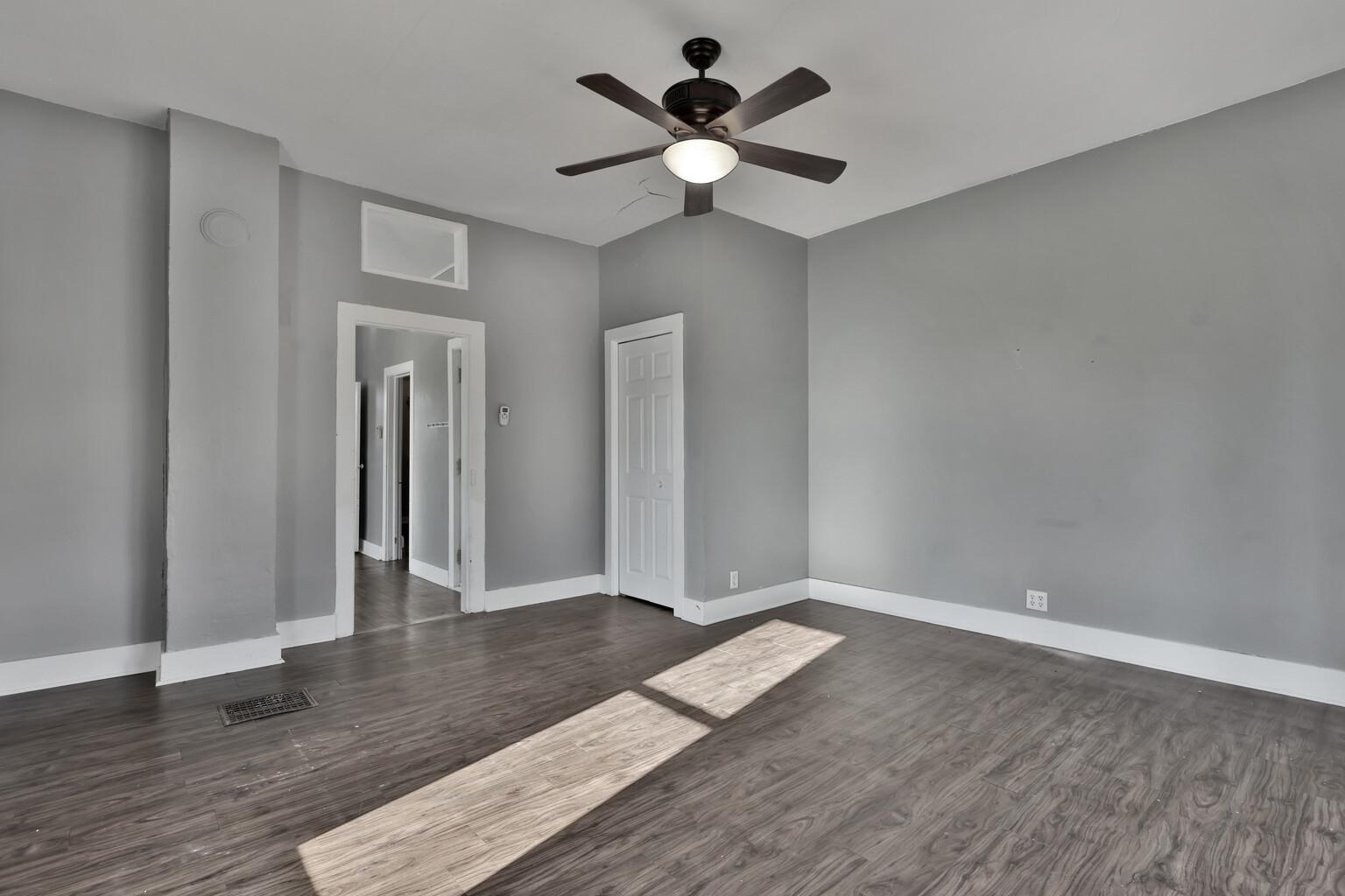 1233 7th Street Property Photo 47