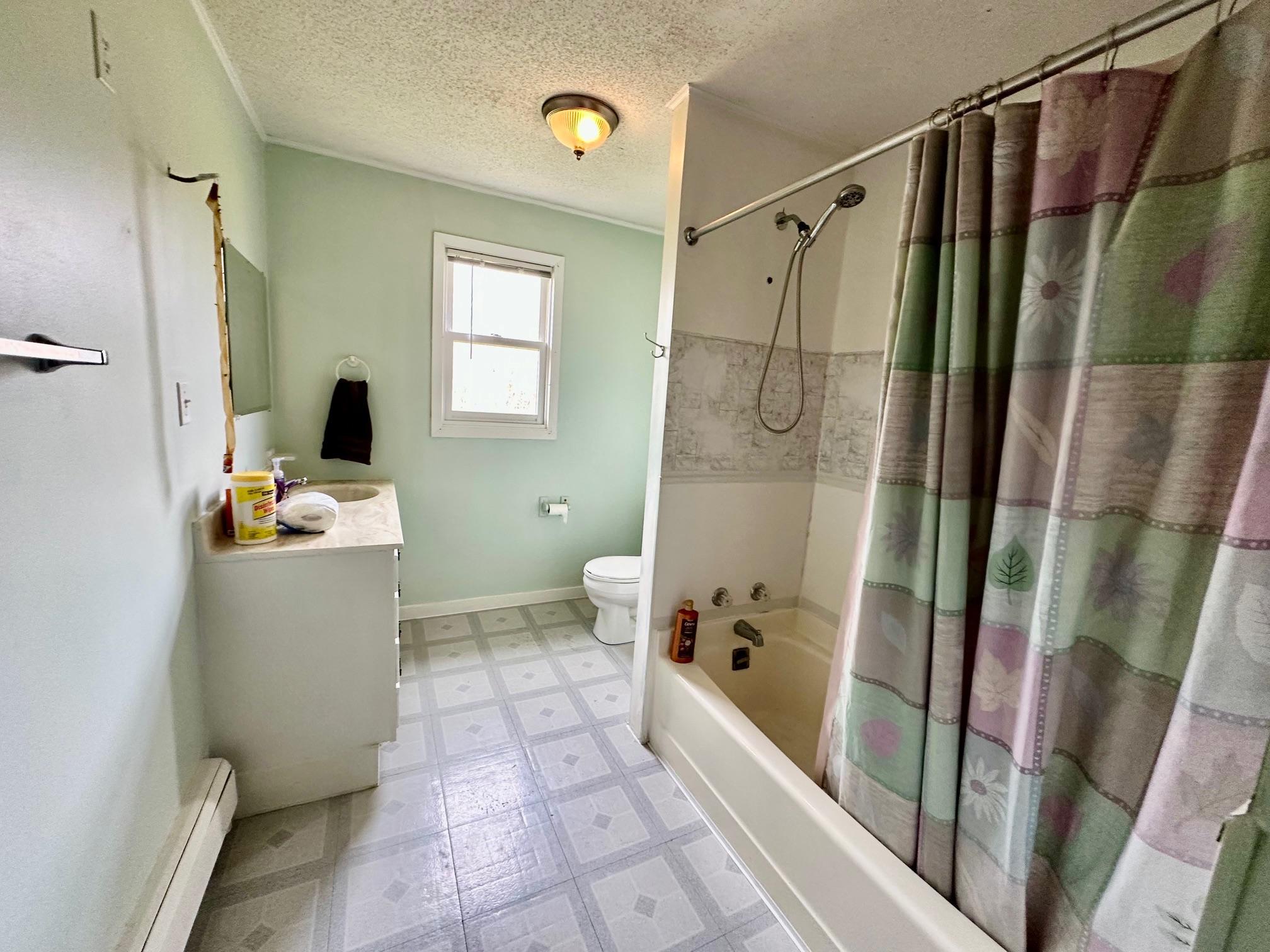 1222 Main Street E Property Photo 13