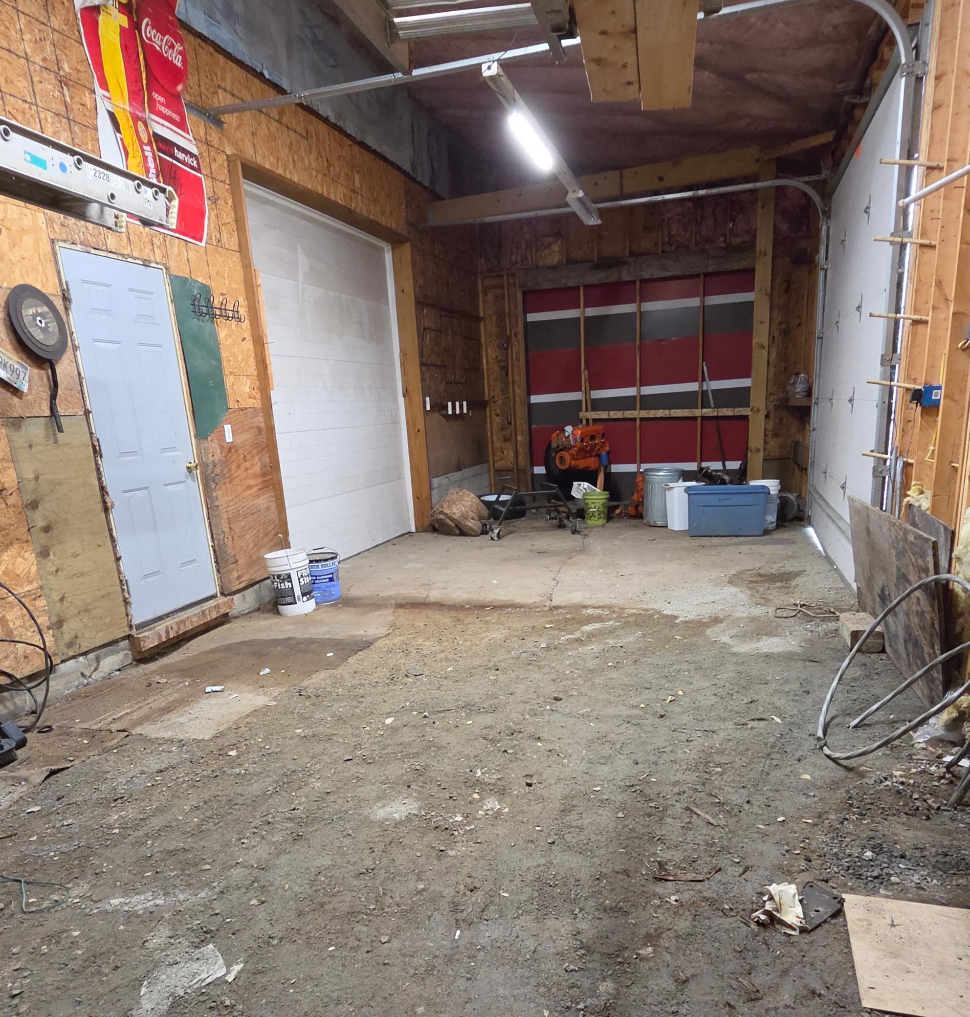 1222 Main Street E Property Photo 16