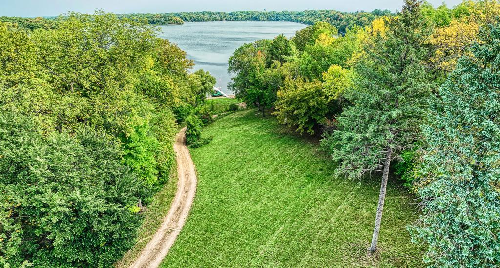 970 Pleasant View Road Property Photo 3