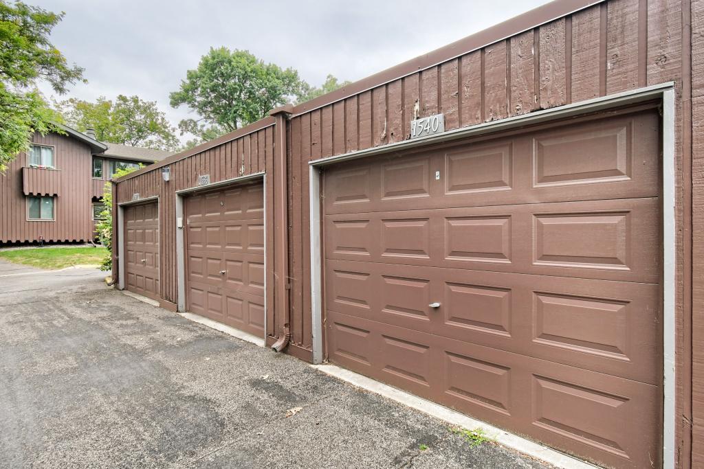 1540 S Timber Ridge Property Photo 17
