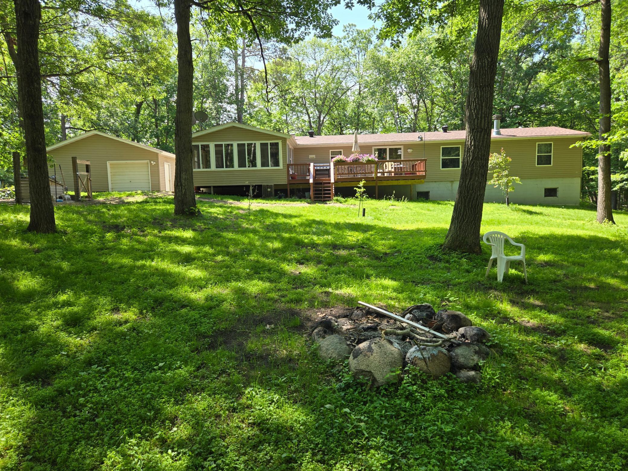 4570 Pine Point Drive Nw Property Photo 2