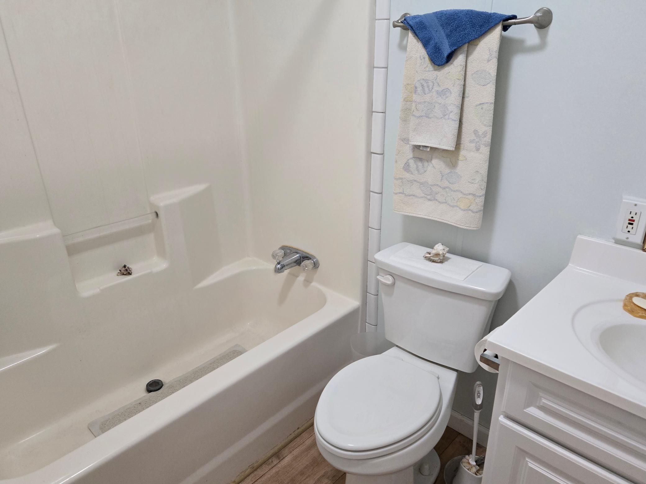 4570 Pine Point Drive Nw Property Photo 21