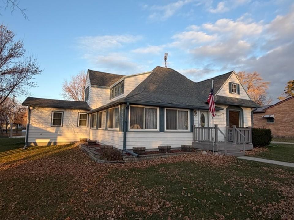 404 Melby Avenue Property Photo 17