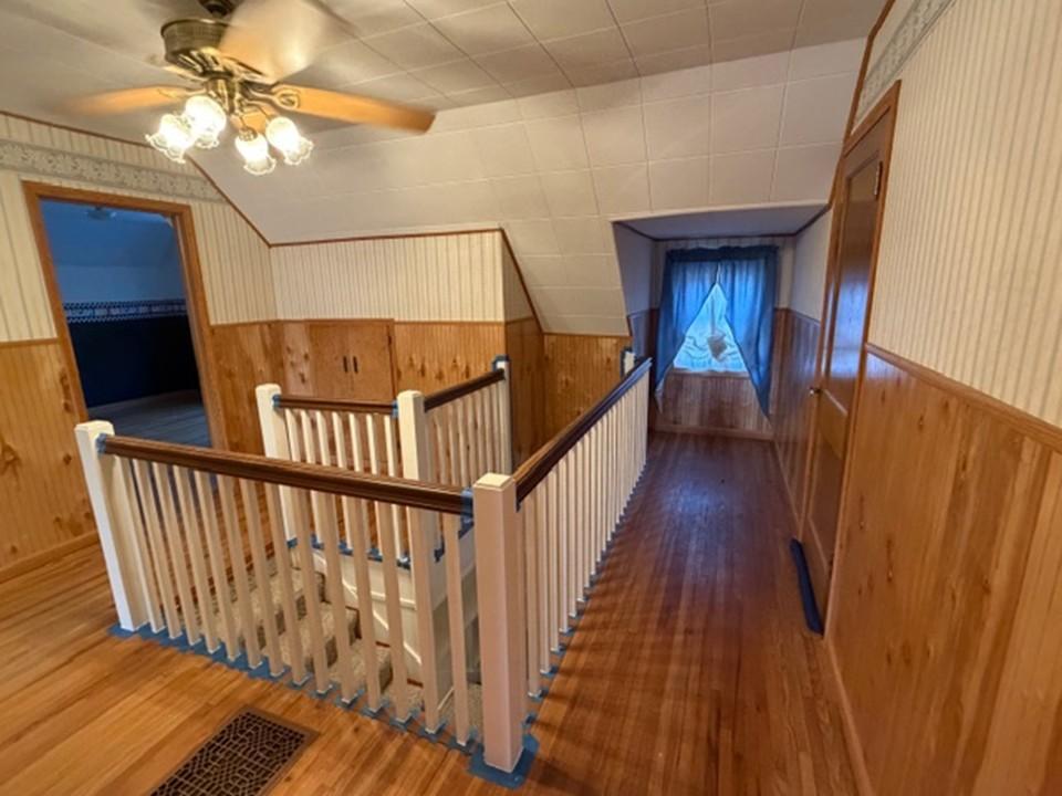 404 Melby Avenue Property Photo 20