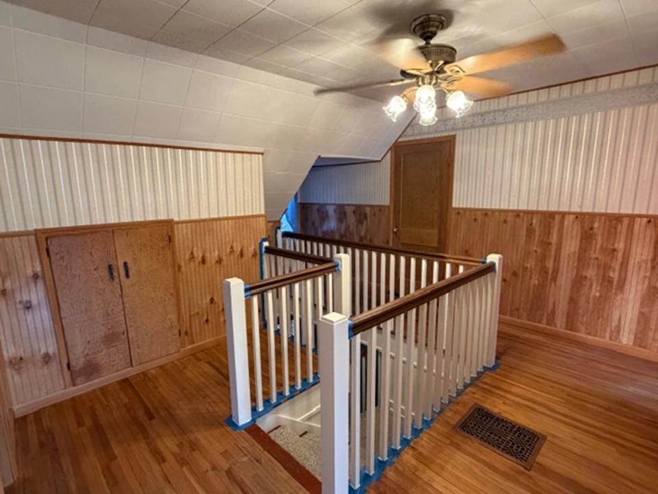 404 Melby Avenue Property Photo 21
