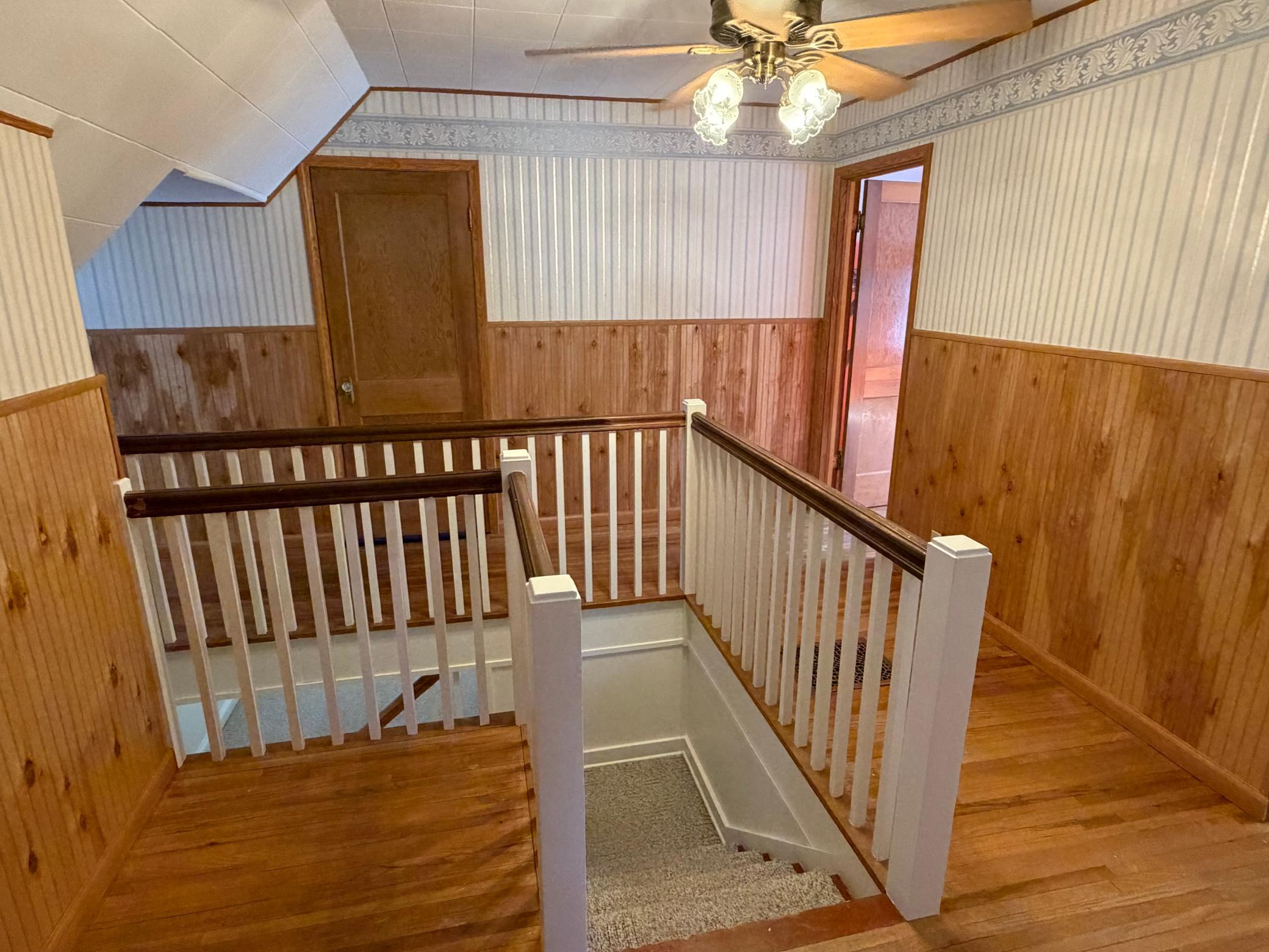404 Melby Avenue Property Photo 30