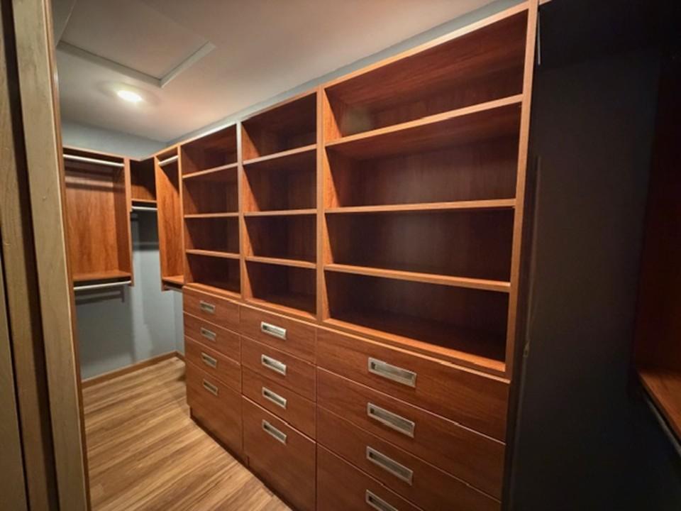 404 Melby Avenue Property Photo 32