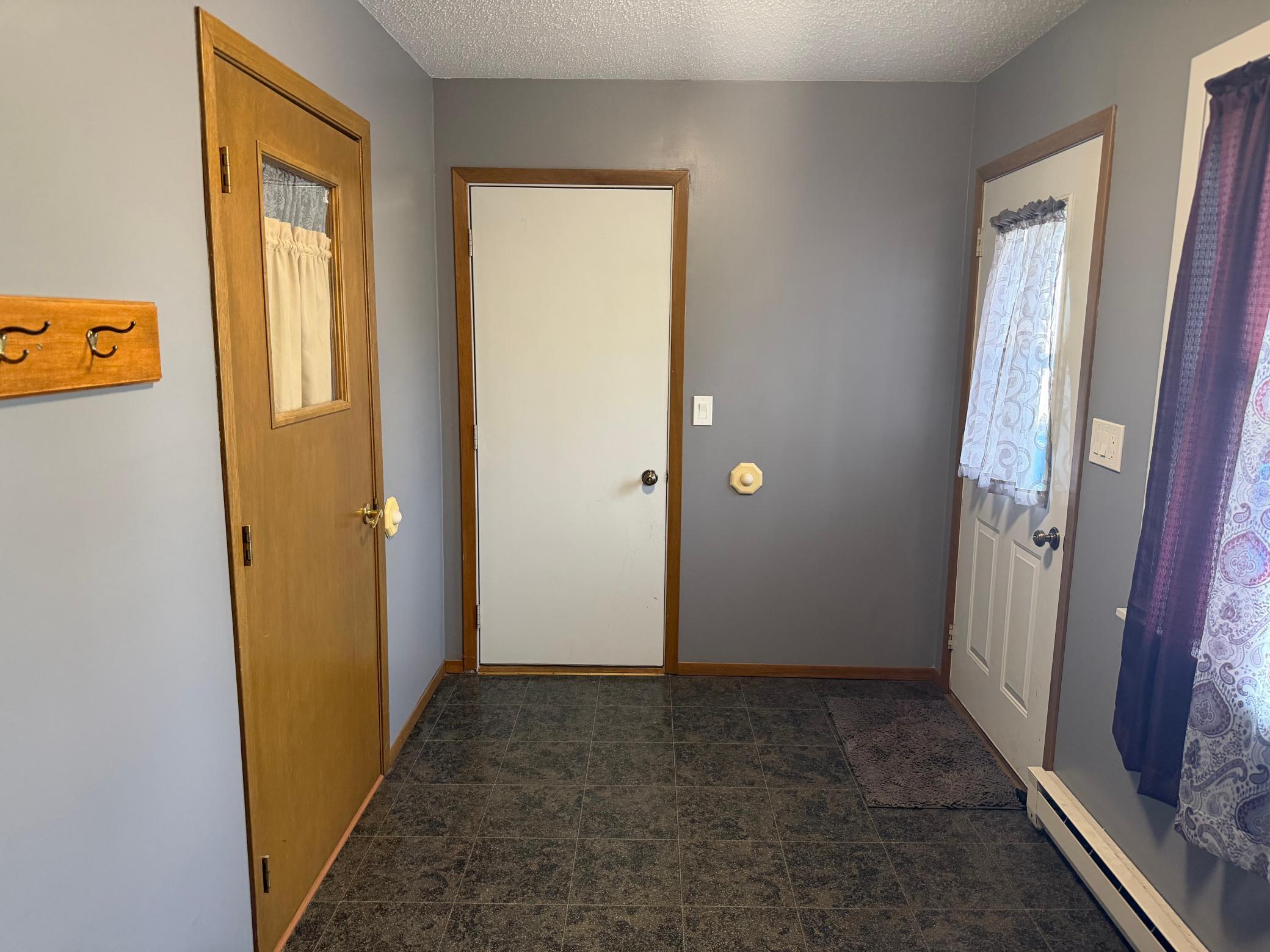 404 Melby Avenue Property Photo 45