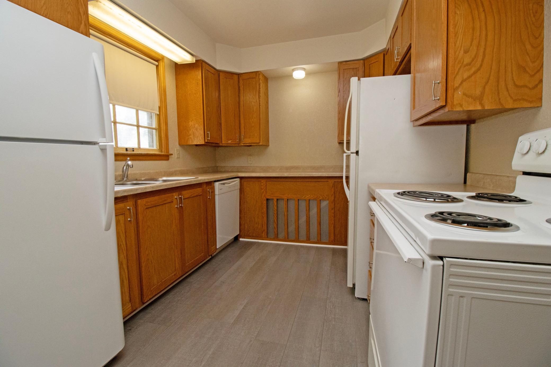 815 5th Avenue S Property Photo 4