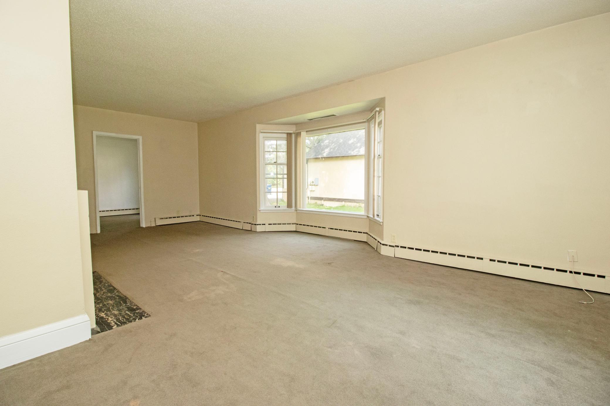 815 5th Avenue S Property Photo 17