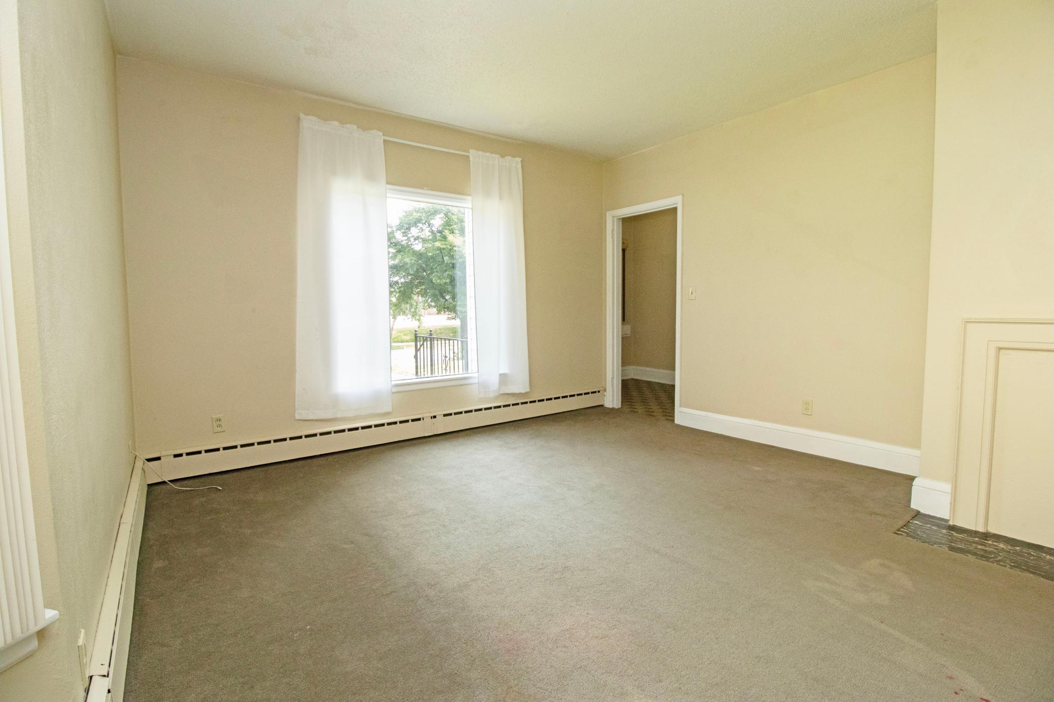 815 5th Avenue S Property Photo 18