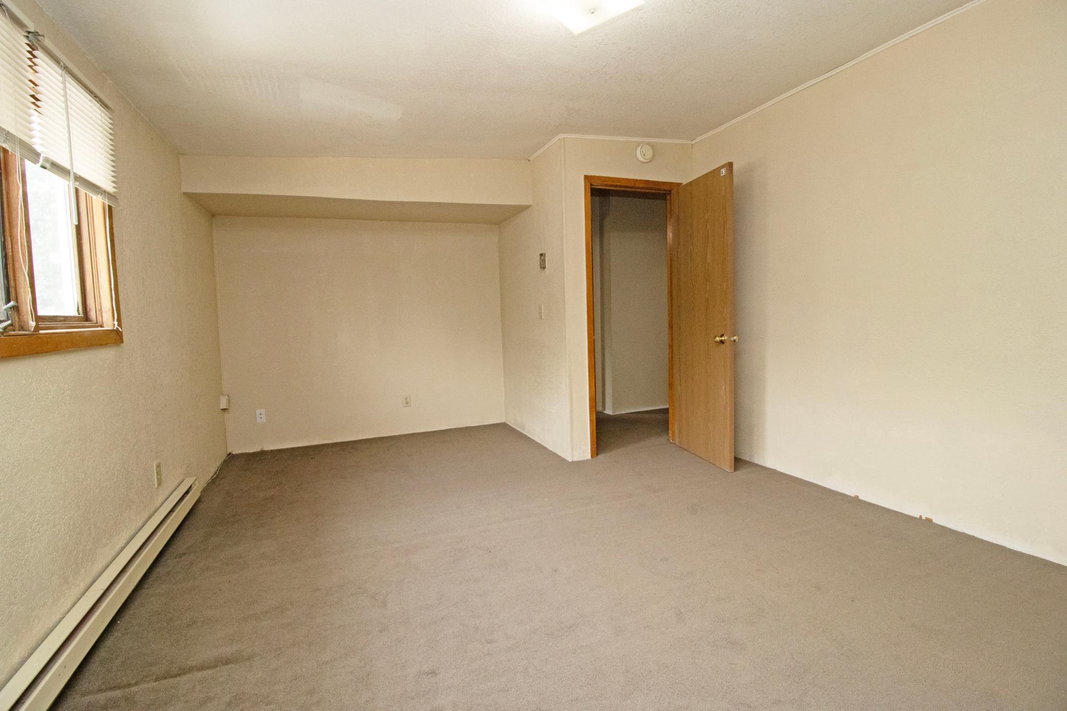 815 5th Avenue S Property Photo 30