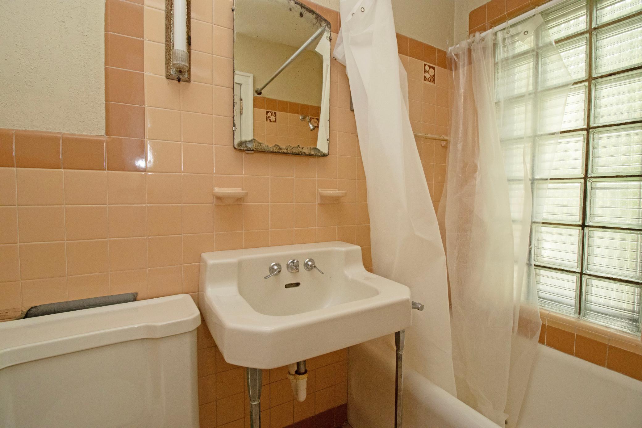 815 5th Avenue S Property Photo 33