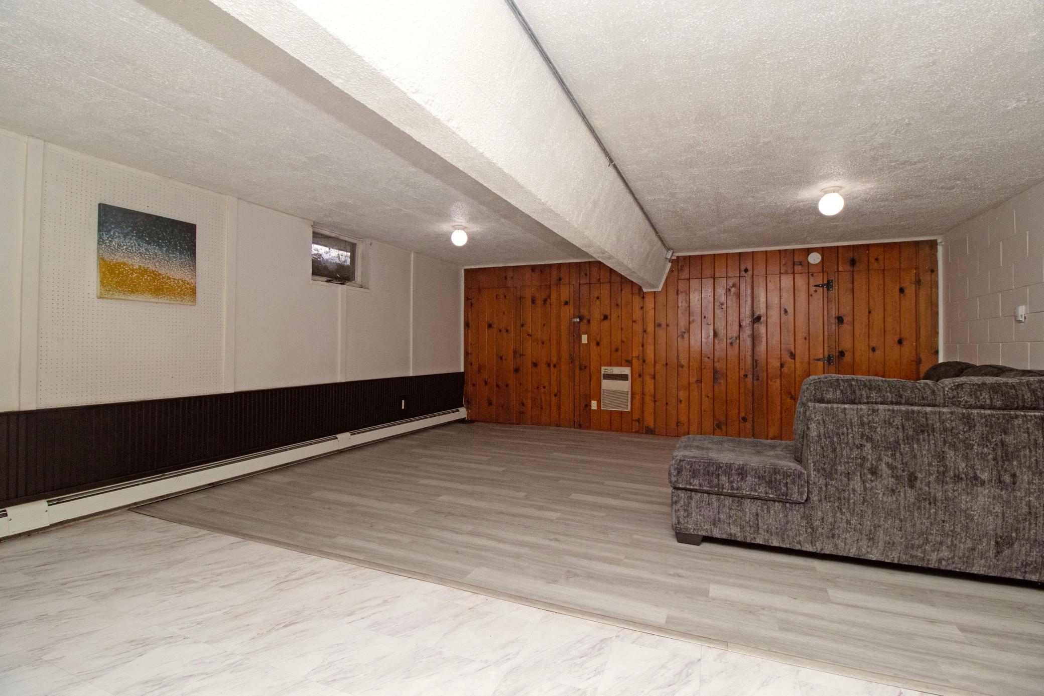 815 5th Avenue S Property Photo 41