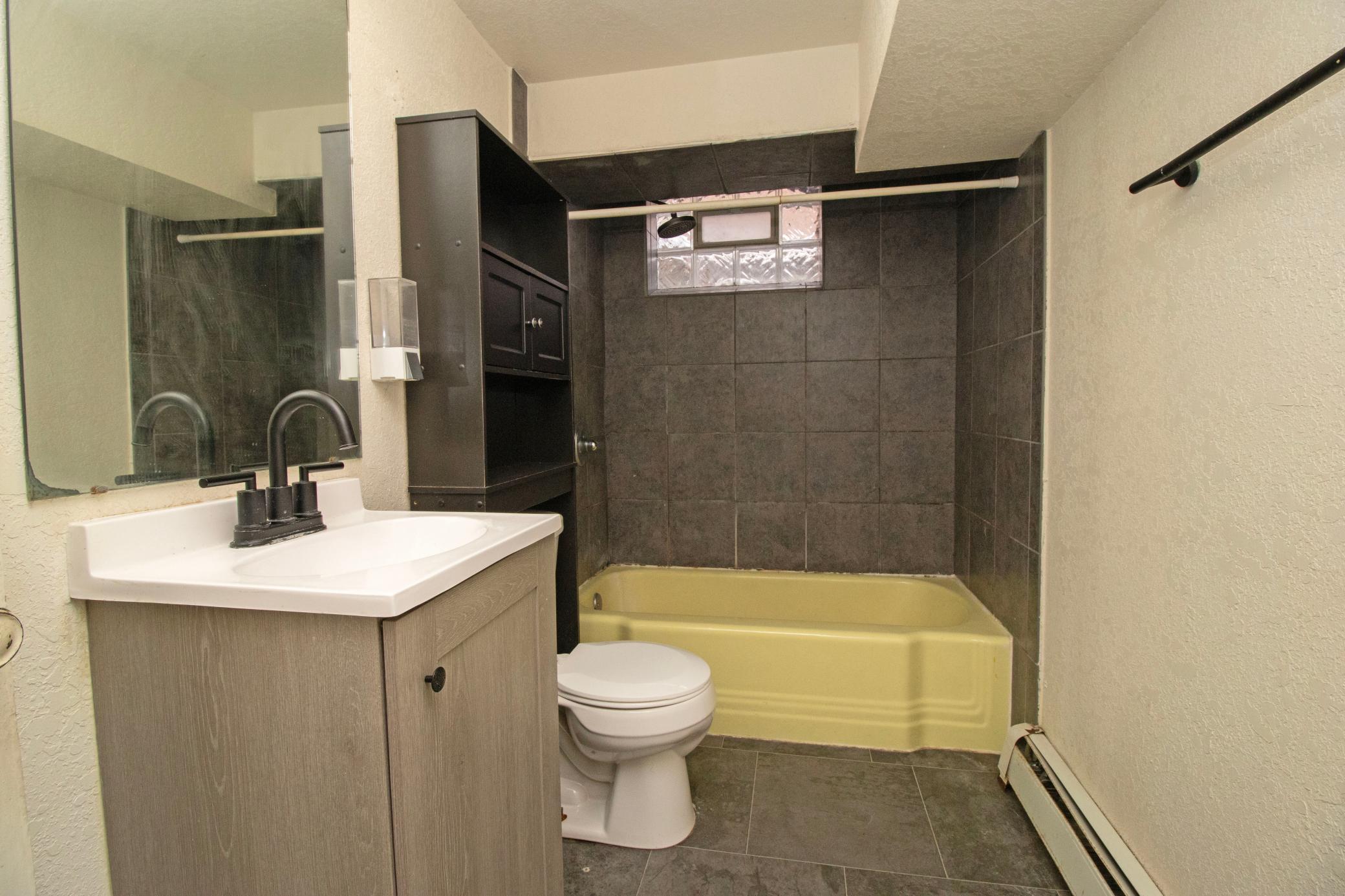 815 5th Avenue S Property Photo 43