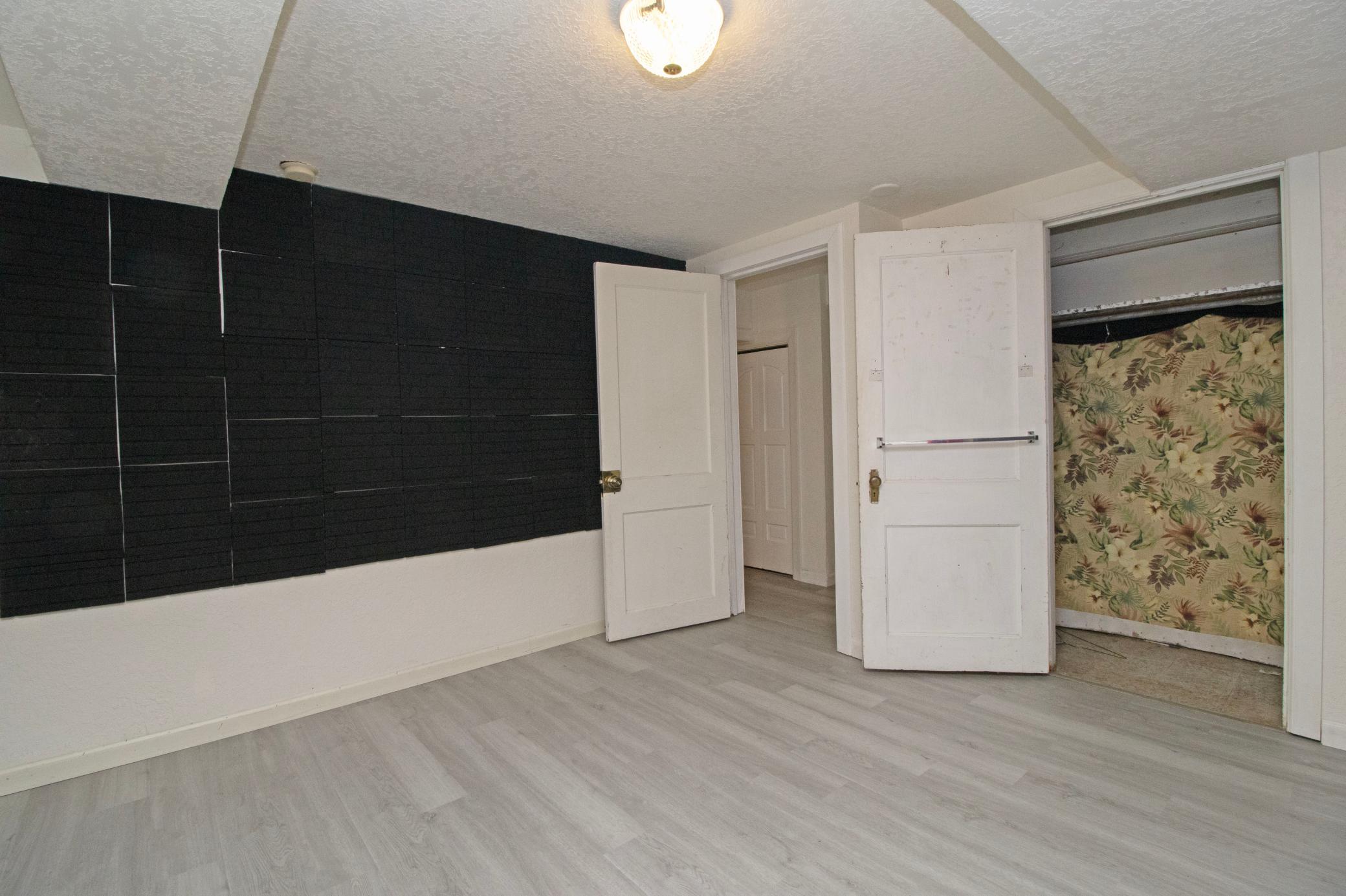 815 5th Avenue S Property Photo 45