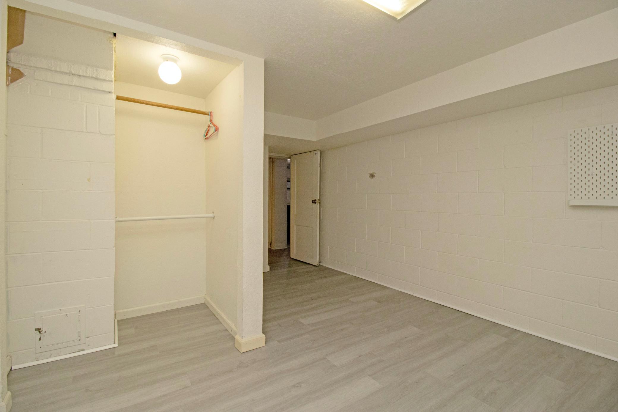 815 5th Avenue S Property Photo 49