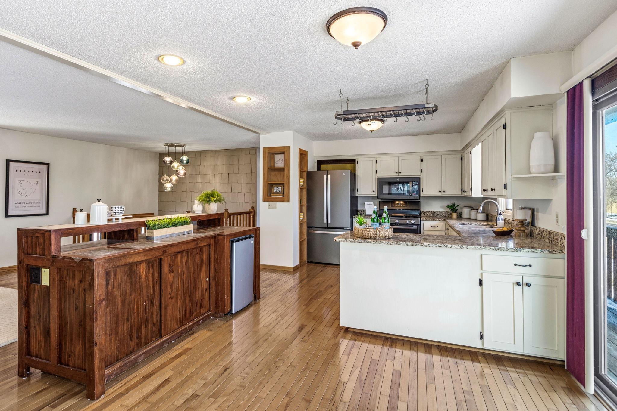 3301 Edgemere Avenue Property Photo 10