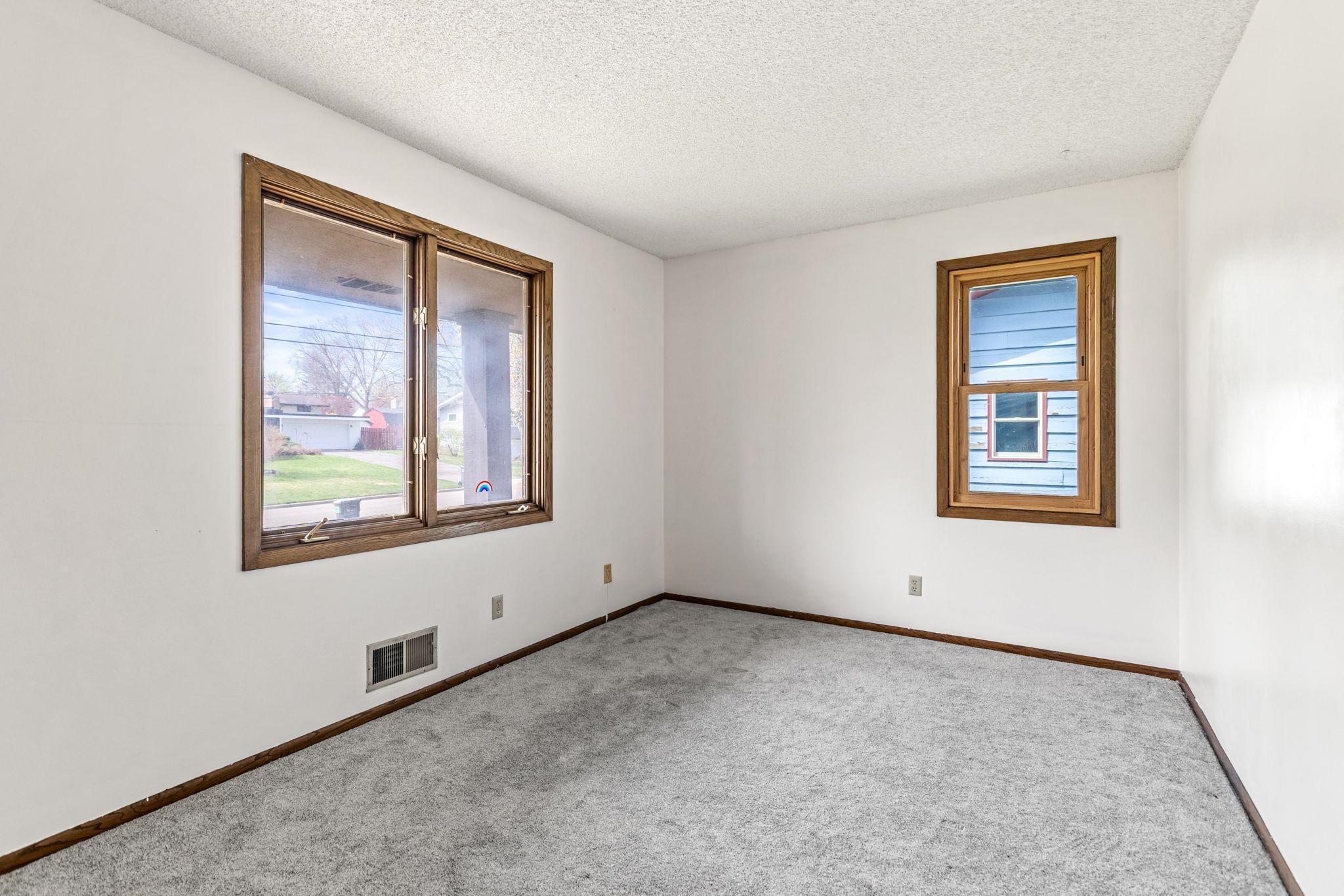 3301 Edgemere Avenue Property Photo 19