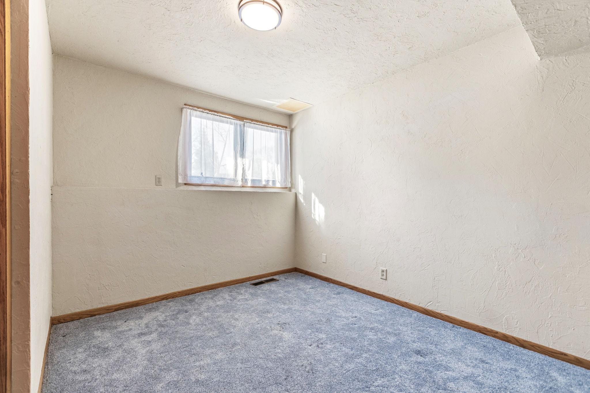 3301 Edgemere Avenue Property Photo 26