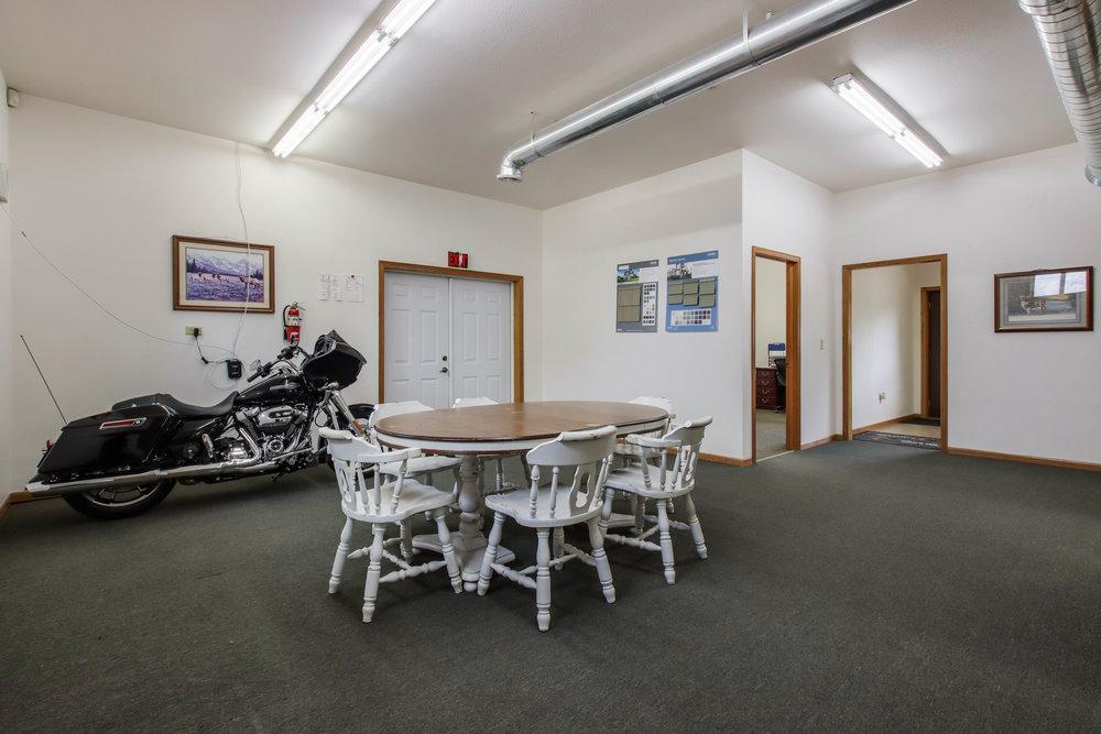 750 W Arthur Avenue Property Photo 19