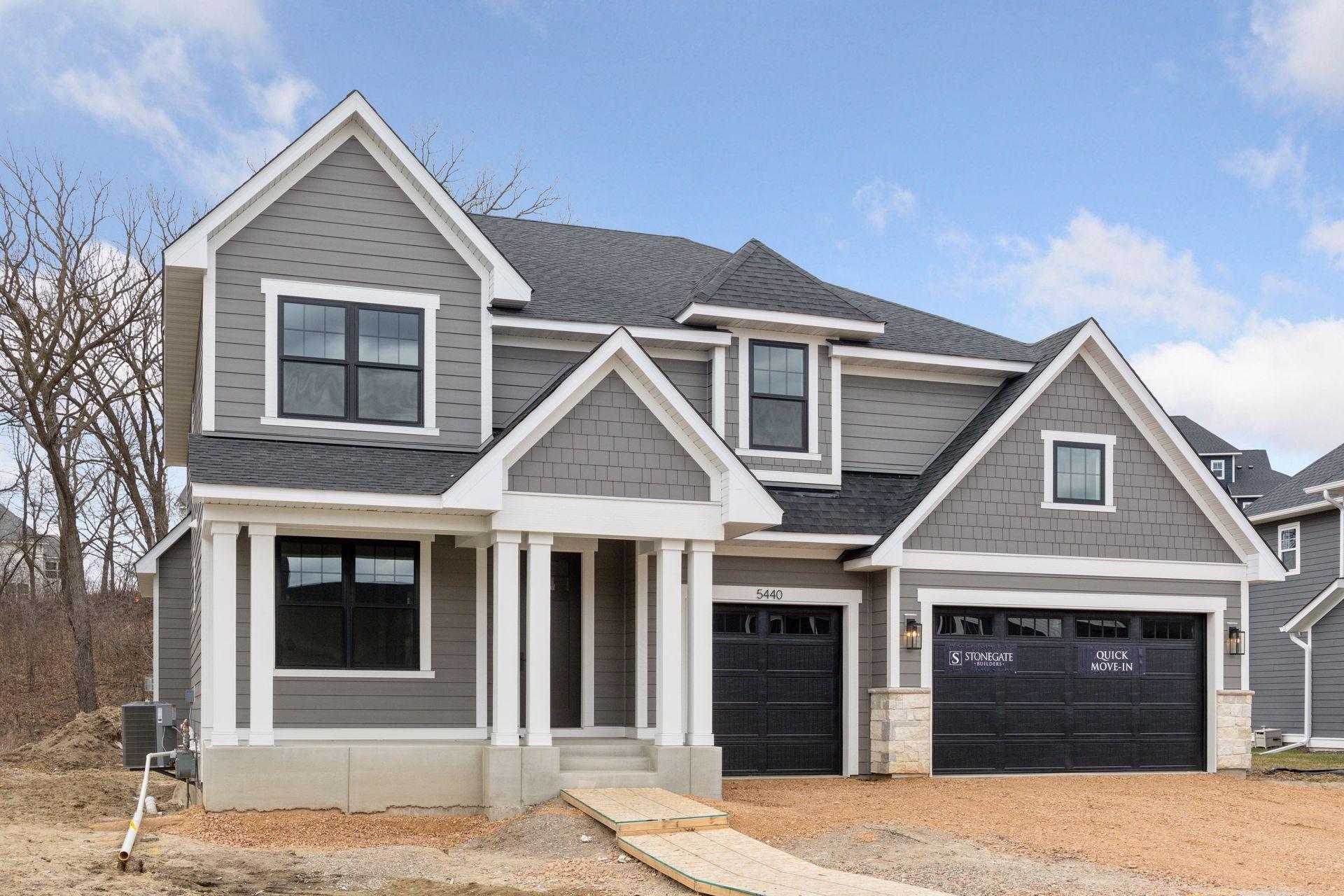 4649 Wolfberry Curve Property Photo 1