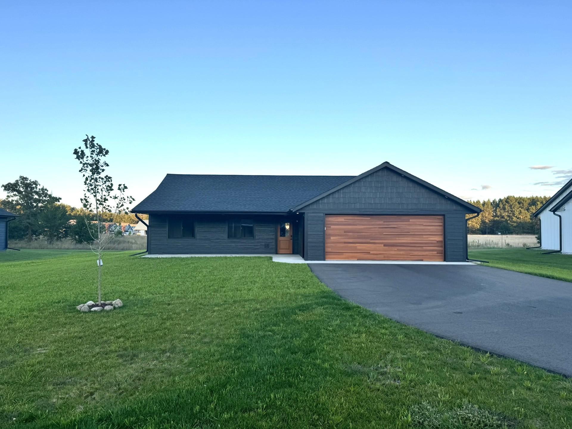 12590 Second Street Property Photo 1