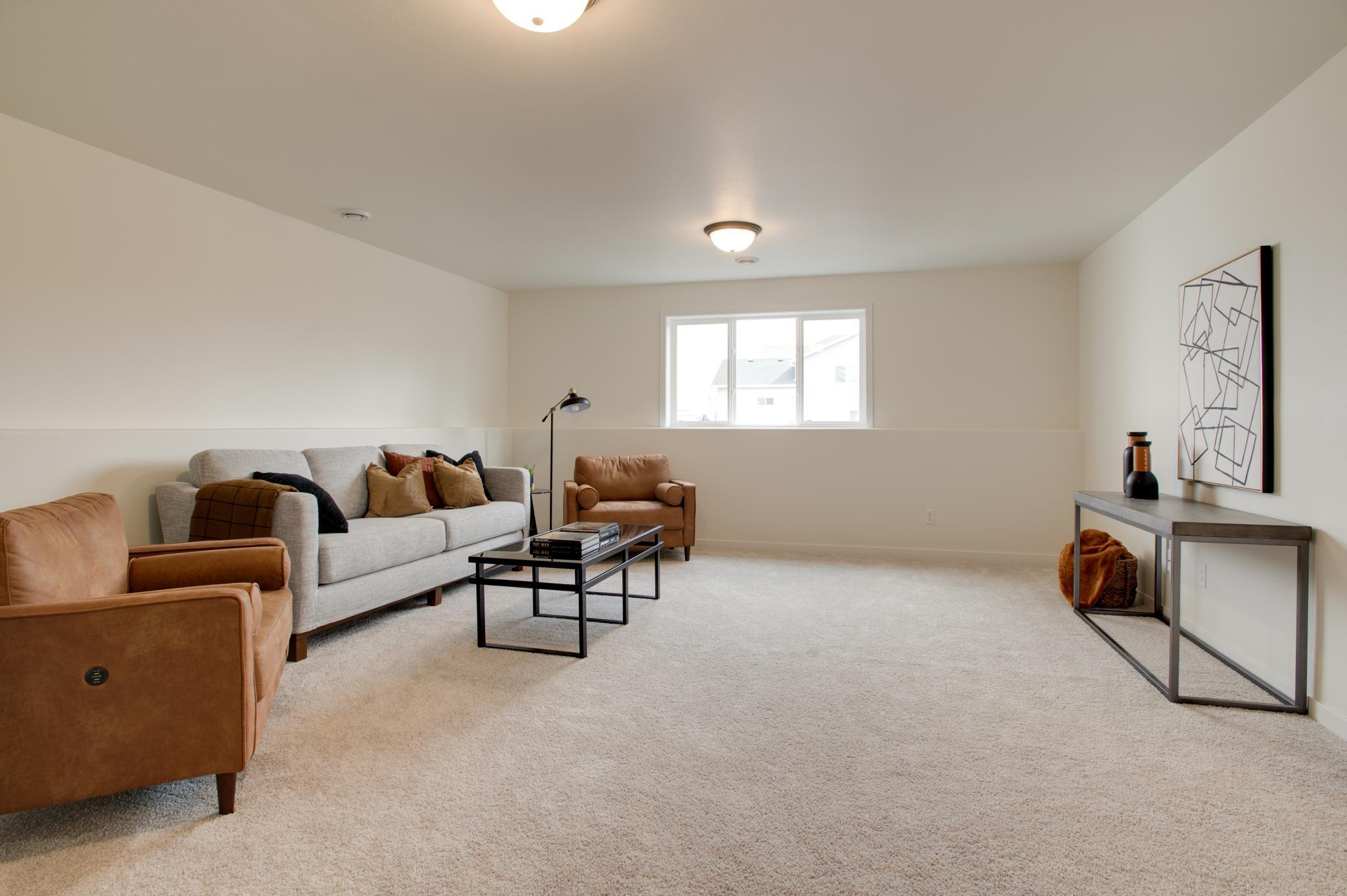6774 Belding Drive S Property Photo 20