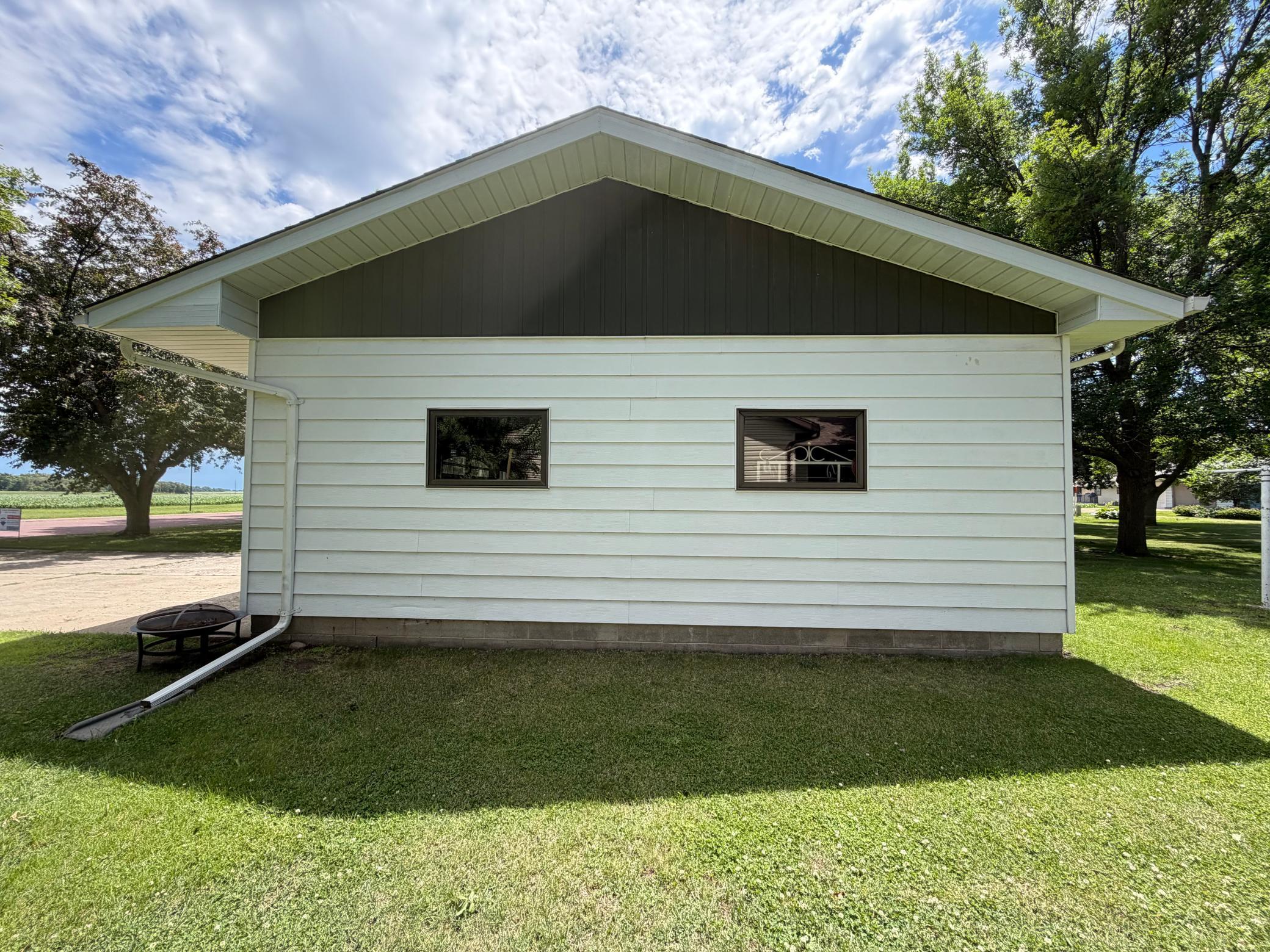 514 Fir Avenue Property Photo 6