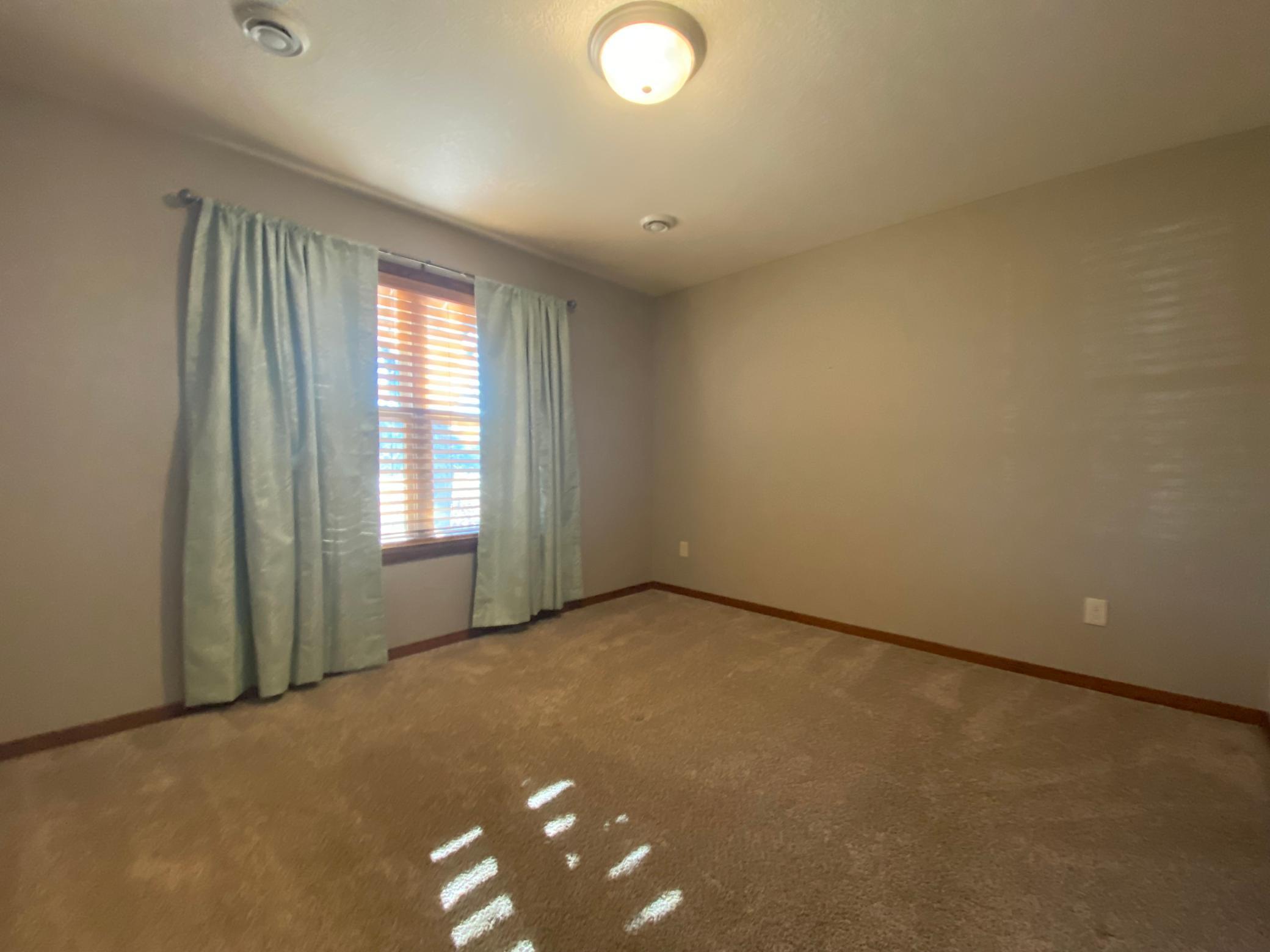 1316 Shady Lane Property Photo 9