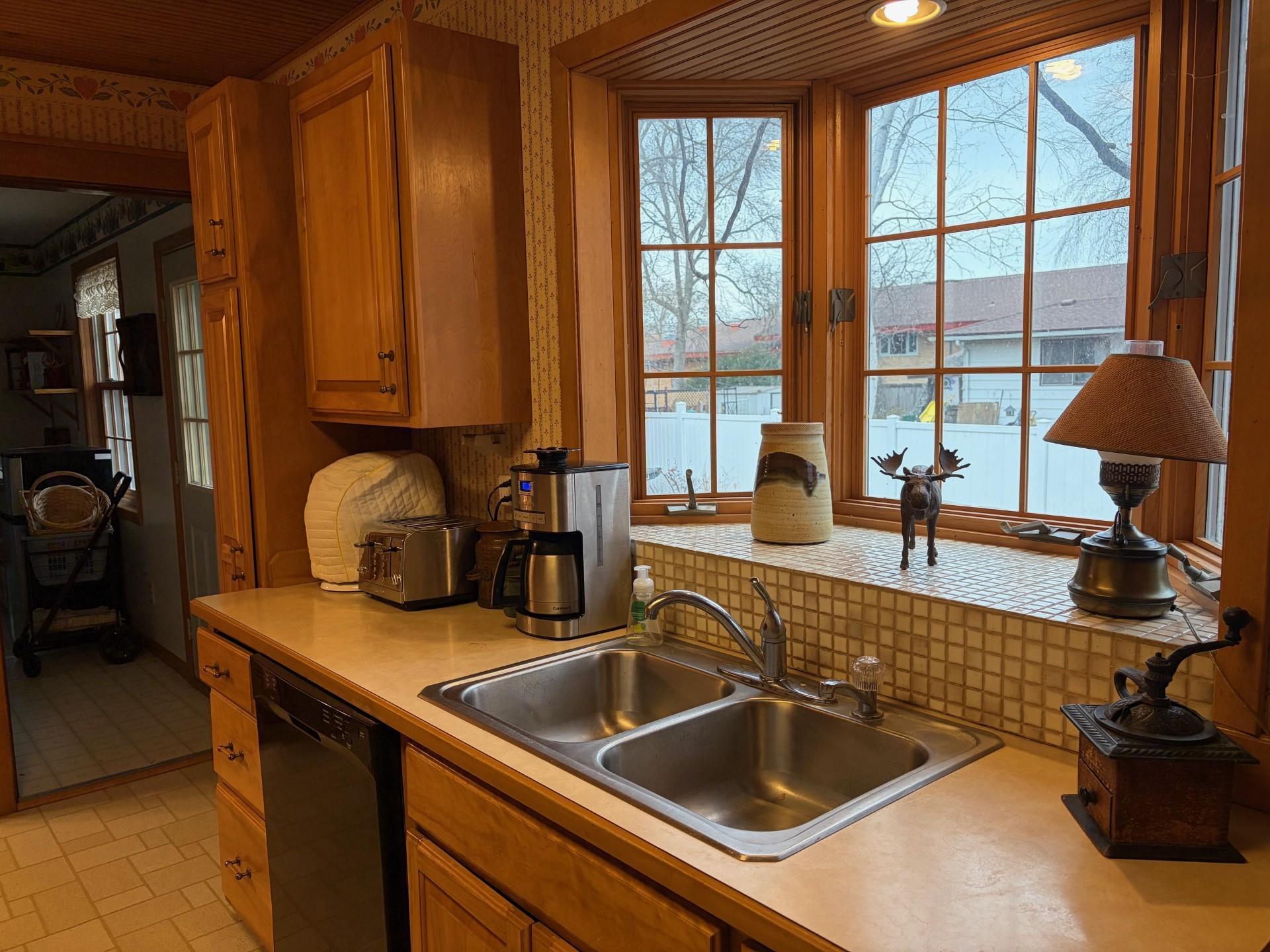 724 S Marshall Avenue Property Photo 14