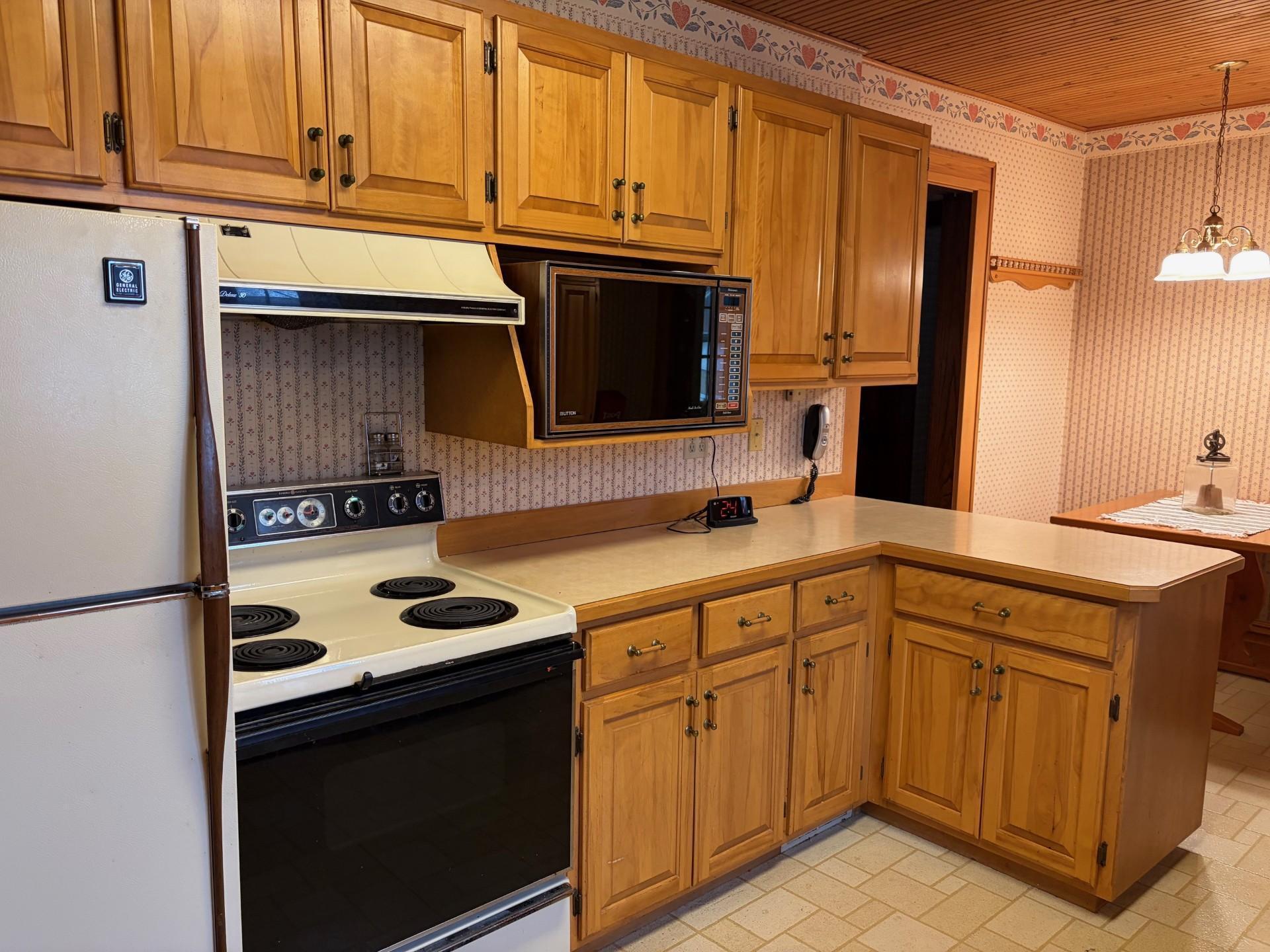 724 S Marshall Avenue Property Photo 15