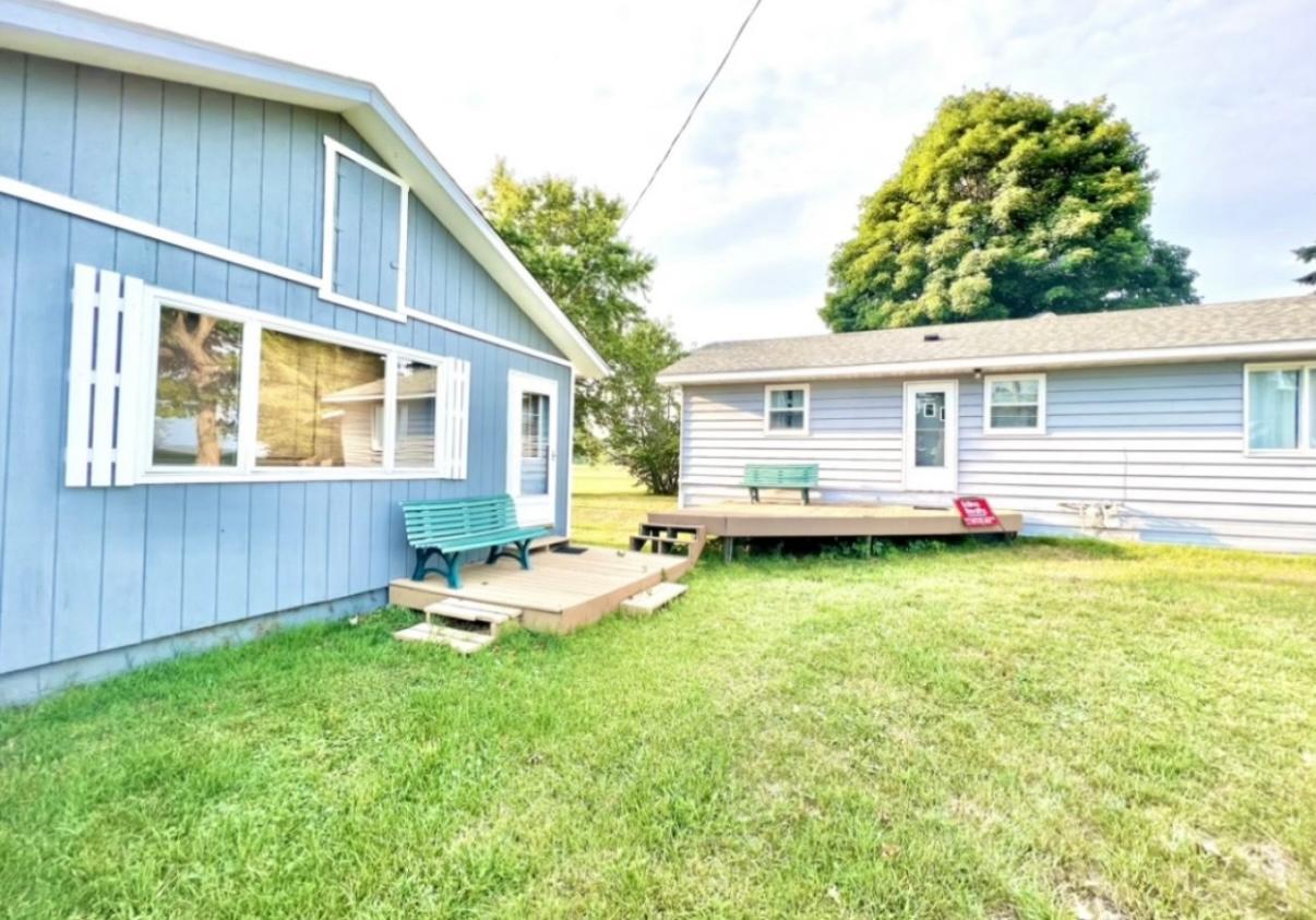 7925 Us Highway 169 Property Photo 5