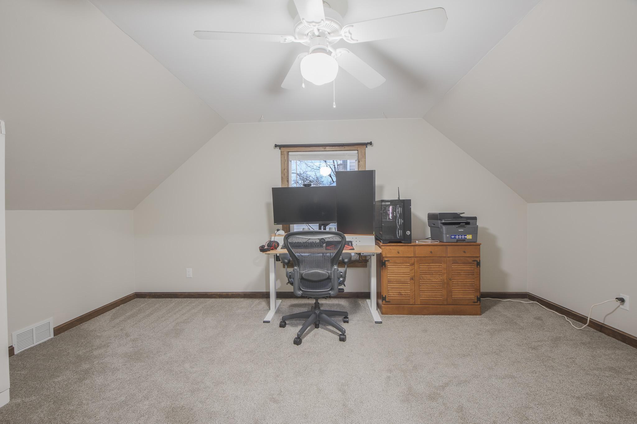 1252 10th Avenue N Property Photo 33