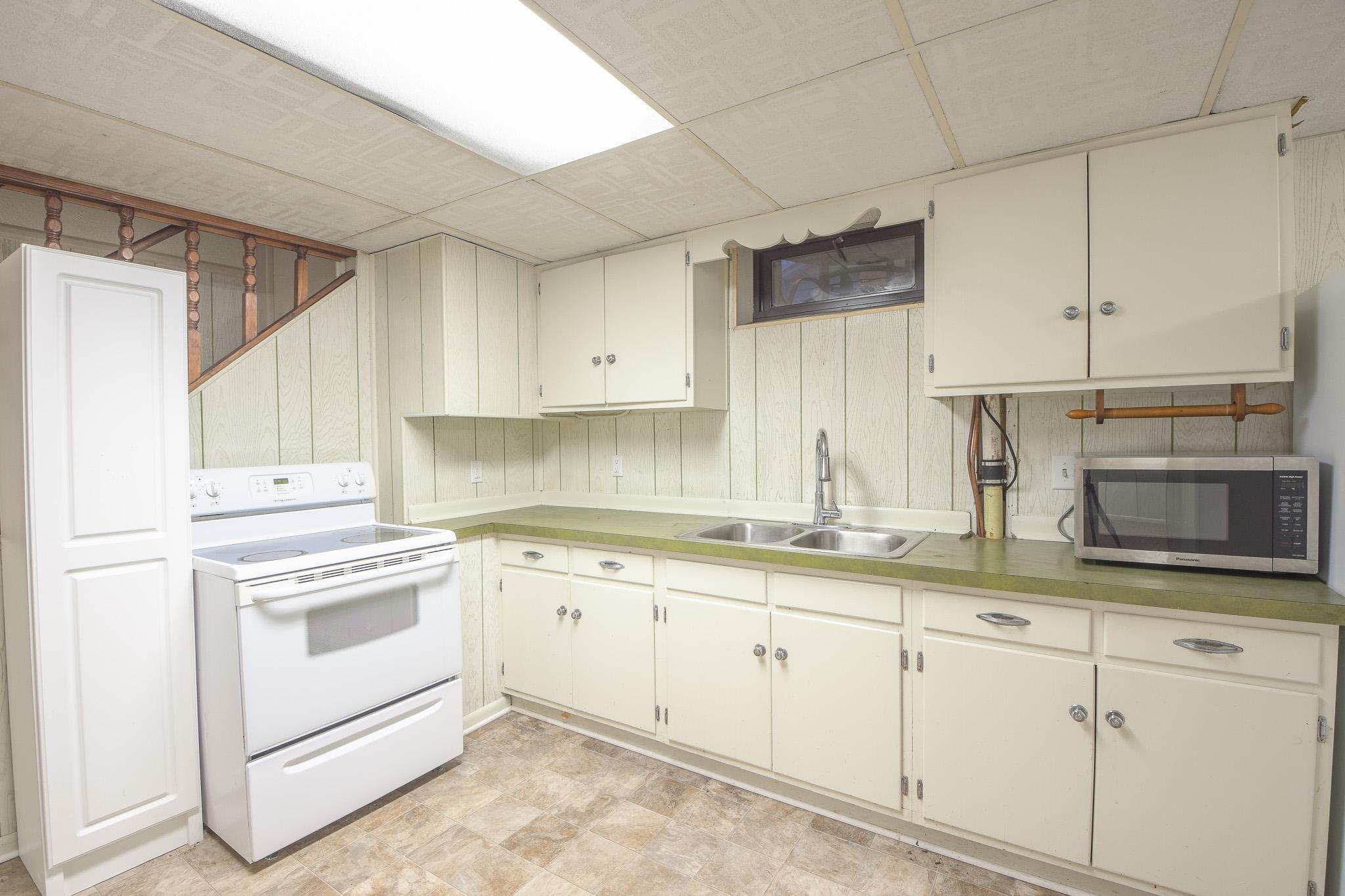 1252 10th Avenue N Property Photo 38