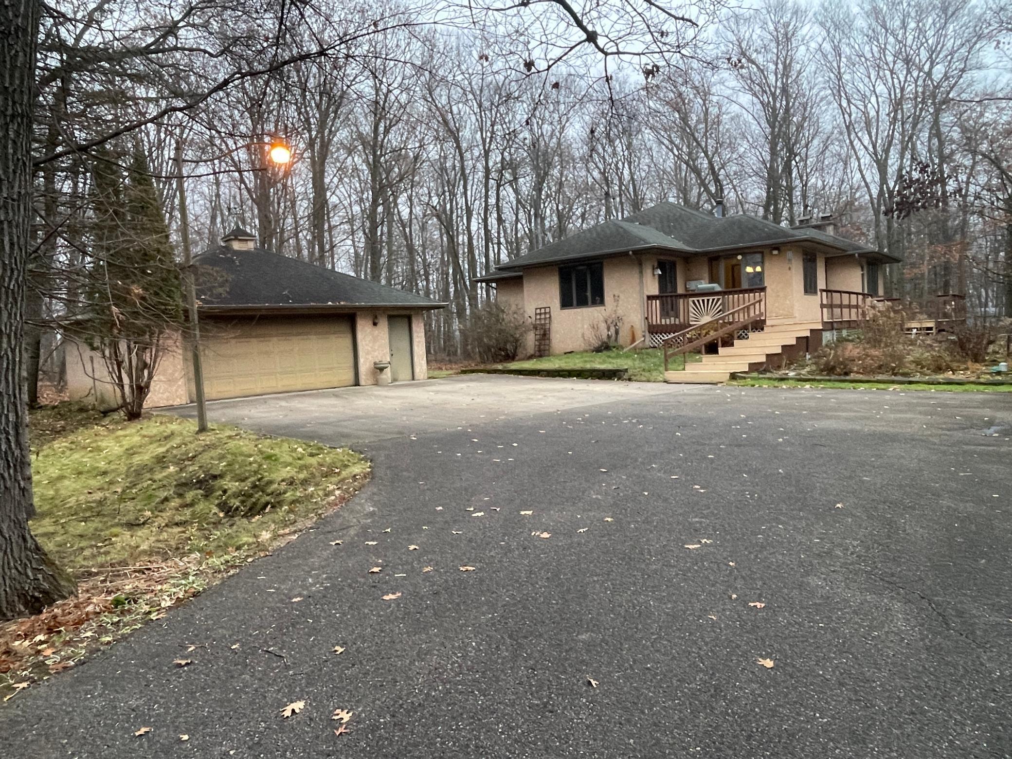 7340 County Road 19 Se Property Photo 1